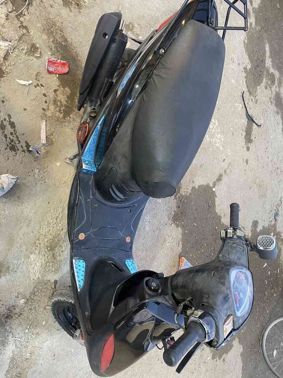 سلام وعليكم بيع سريع مال محتاج دراجة ماكس عدلة خير من الله نص هندر نكر سلف الدراجة مختمة مثل ما مرضح نضيفة  بس محتاج وريد ابيع  السعر 500 وبيهة مجال حك الجية مو سعرهة والله بس محتاج ماكني ديالى شهربان ***********
