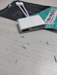 إكسسوارات إلكترونيات • للبيع