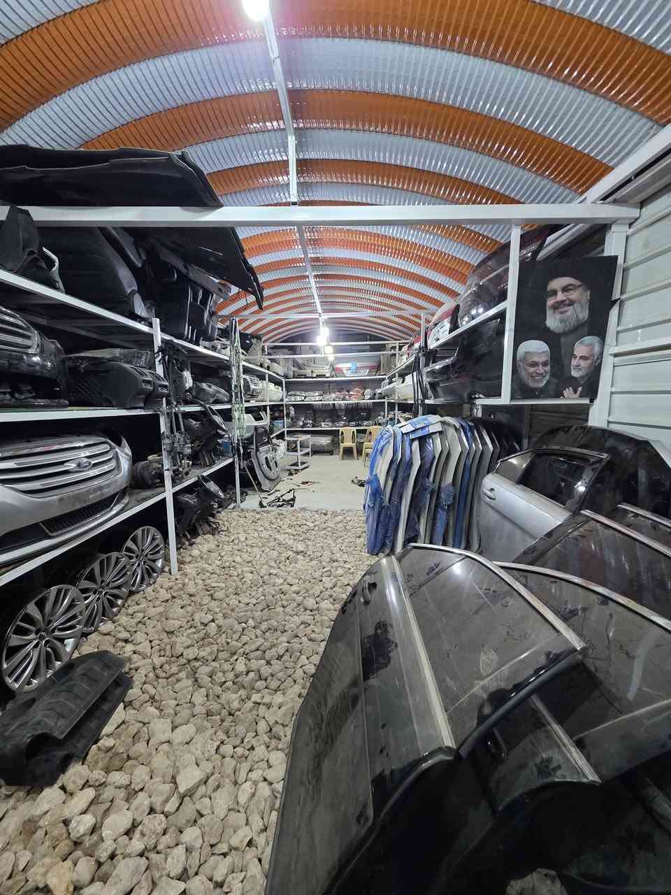 السلام عليكم على بركة الله تم وصول سيارات ادوات تفصيخ
للإستفسار *********** ***********
