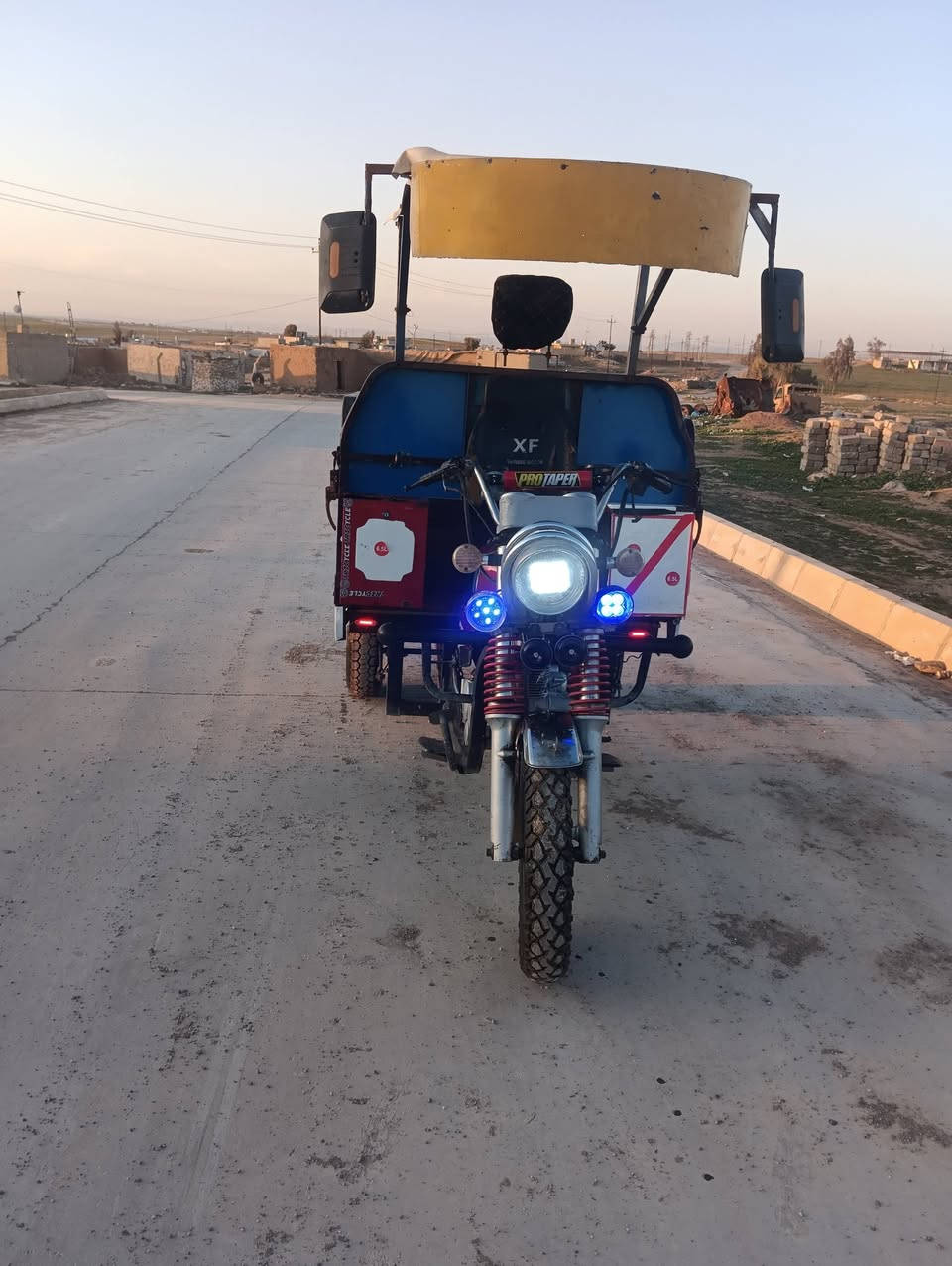 ستوته18 كلها بلادي معرك 23 شرط ما مفتوح غير من ياكلها شغاله رقم تايرات
***********
