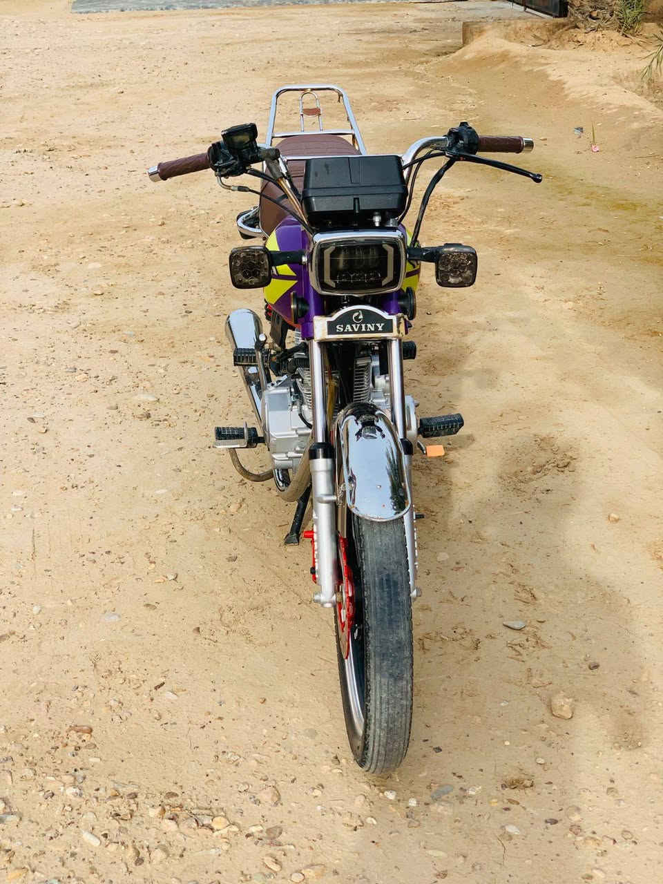 موديل ٢٠٢٣ سيفان السعر ٥٥٠ وبي مجال السكن سد حمرين ***********
