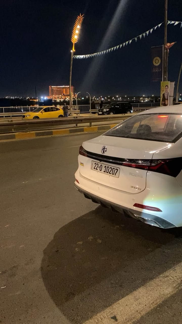 MG5 ROEWE 2024 فول مواصفات
 محرك 1500 تيربو

رقم اربيل10207

ماشيه 30 الف وقابل للزياده

عداد كامل وشاشه اندرويد طبك داعم كار بلي 

كفاله عامه مجرد بعض شخوط بسيطه ورصعه بلجاملخ

السعر105 وبيه مجال 

رقم***********

