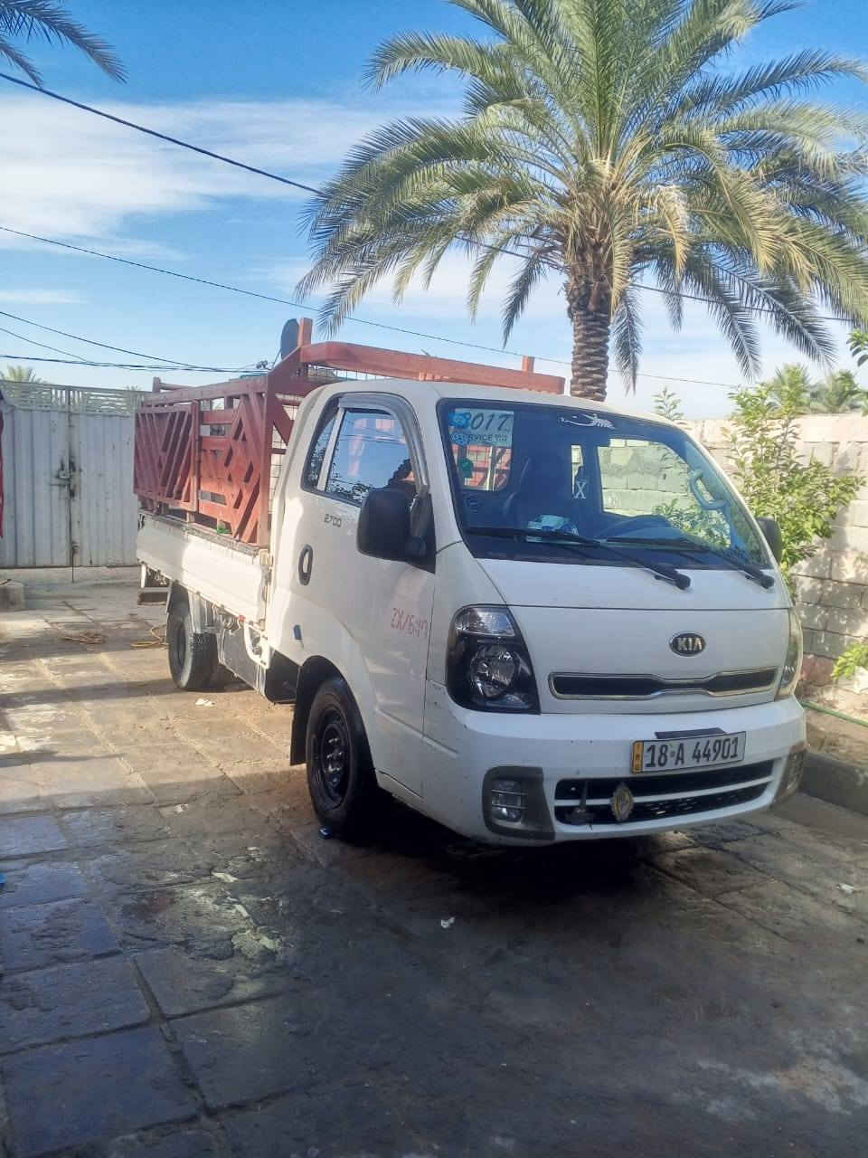 للبيع مديل 17سعر ب13وبيها مجال مكفولة من كلشي نضيفااا مالت جناي متخسر عليها ابد لاتصال فقط مكلف بنشر *********** عنوان لحيدرية
