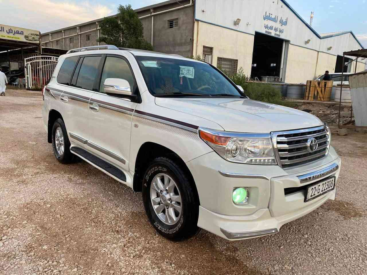 يالله للبيع او المراوس لاندكروزر 2010 رقم اربيل تحویل مباشر او وكالة محرك 6 فول مواصفات سيارة جديدة وجاهزه من كلشي ماشيه 200 الف العنوان السماوة الرميثه شارع العام معرض

الخليج ***********
