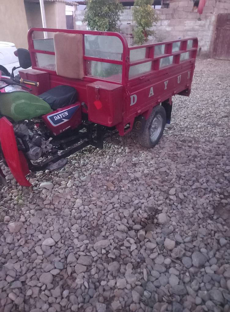 سلام عليكم ستوته لبيع موديل١٥ وراق صوليه جاهزه من كل شي نكره سلف سعر مليون   مكان العزيزية ***********
