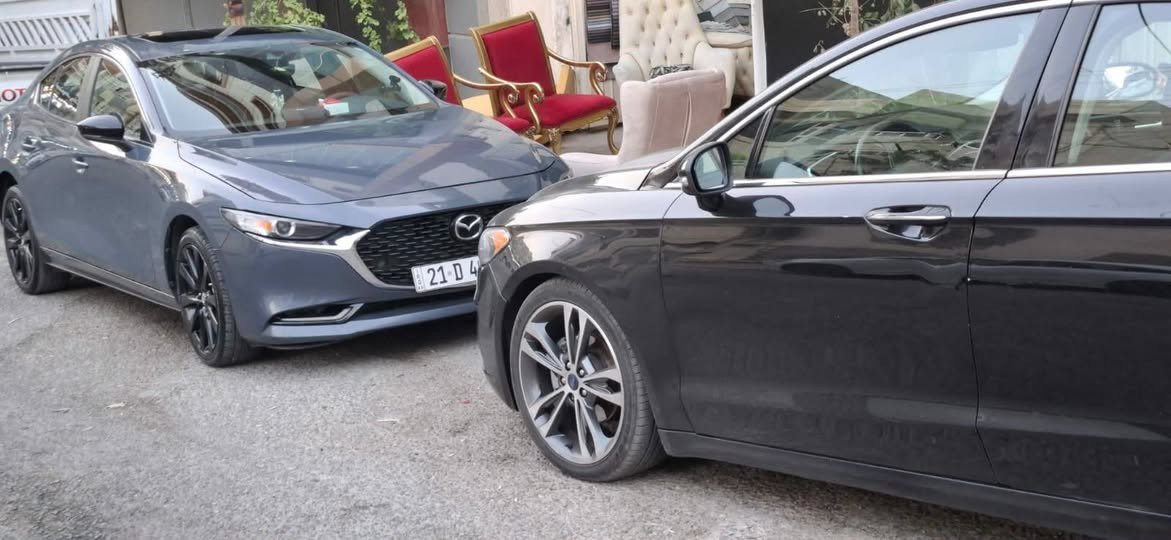 ‎بسم الله الرحمن الرحيم
Mazda 3 2023 CArbon edition
مازدای ٣ مۆدێل٢٠٢3 فولل مواسەفا 
ماشەڵا زۆر جوانوو مناسبە زۆر کەممەسرەفە
مەکینە ٢٥.بێ تۆربۆ مەرغوب✅
 
سەیارەکە بێ بۆیاخە بێ ناوگرتنە 
تەنها 31 مایل ڕۆیشتوە وەک سفر وایە. ✅

نرخ 💵( 154 )) 💵وەرەقە و معامەلە 

مواسەفات : 
سڵاید و بصمە و لایت پێشو دوا LED 
شاشە گەورە و ماوسی شاشە و کامێرا 
کوشن جلد و میمۆری و هیتەر و کارەبا 
٣٦٠ پلە ڕادارە پێش و دوا و لاکانی  
دەبڵ گێڕە و دوو مۆدی لێخوڕینی هەیە 
ئاوێنەکان لە کاتی بەگدا نزم ئەبێتەوە
گێچ  ئەلکترۆنی و سوکان ڤۆلیۆم 
ویلیی ١٨ ی بیلاد زۆر مواسەفاتی تر …

 
سەیارەکە بێ بۆیاخە بێ ناوگرتنە  
تەنها دوو جێی PDR ی بچوک
دو  کارتی بچوک
📍شوێن :  سلێمانی


**إذا كنت صاحب هذا الإعلان وتريد حذفه لأي سبب، رجاءا أرسل رسالة إلى الدعم الفني**