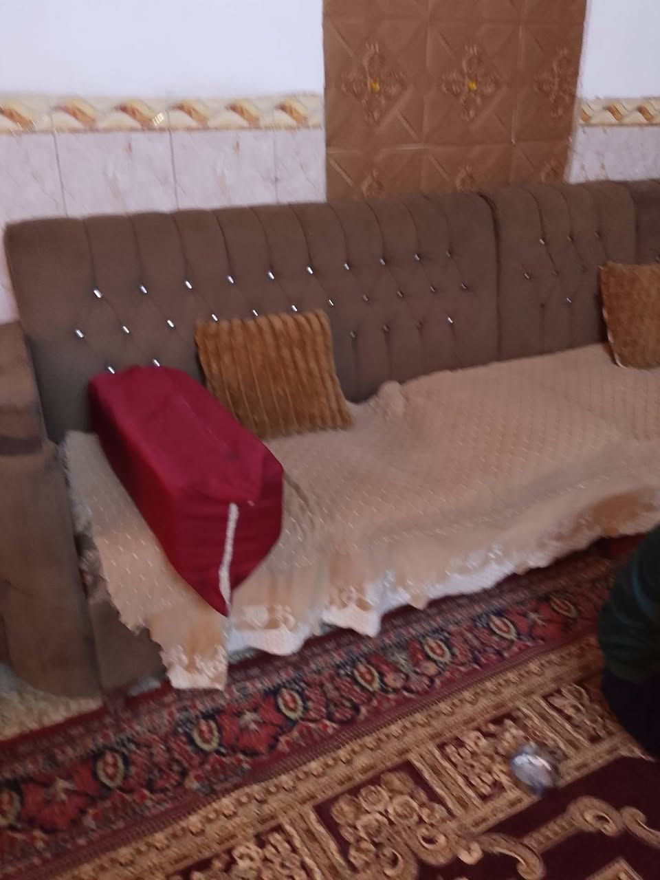 ديوان للبيع بي ضرر ب٦٠ وبي مجال


**إذا كنت صاحب هذا الإعلان وتريد حذفه لأي سبب، رجاءا أرسل رسالة إلى الدعم الفني**