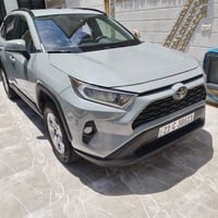 راف فور XLE • ٢٠٢٠ • ٨٥ الف ميل