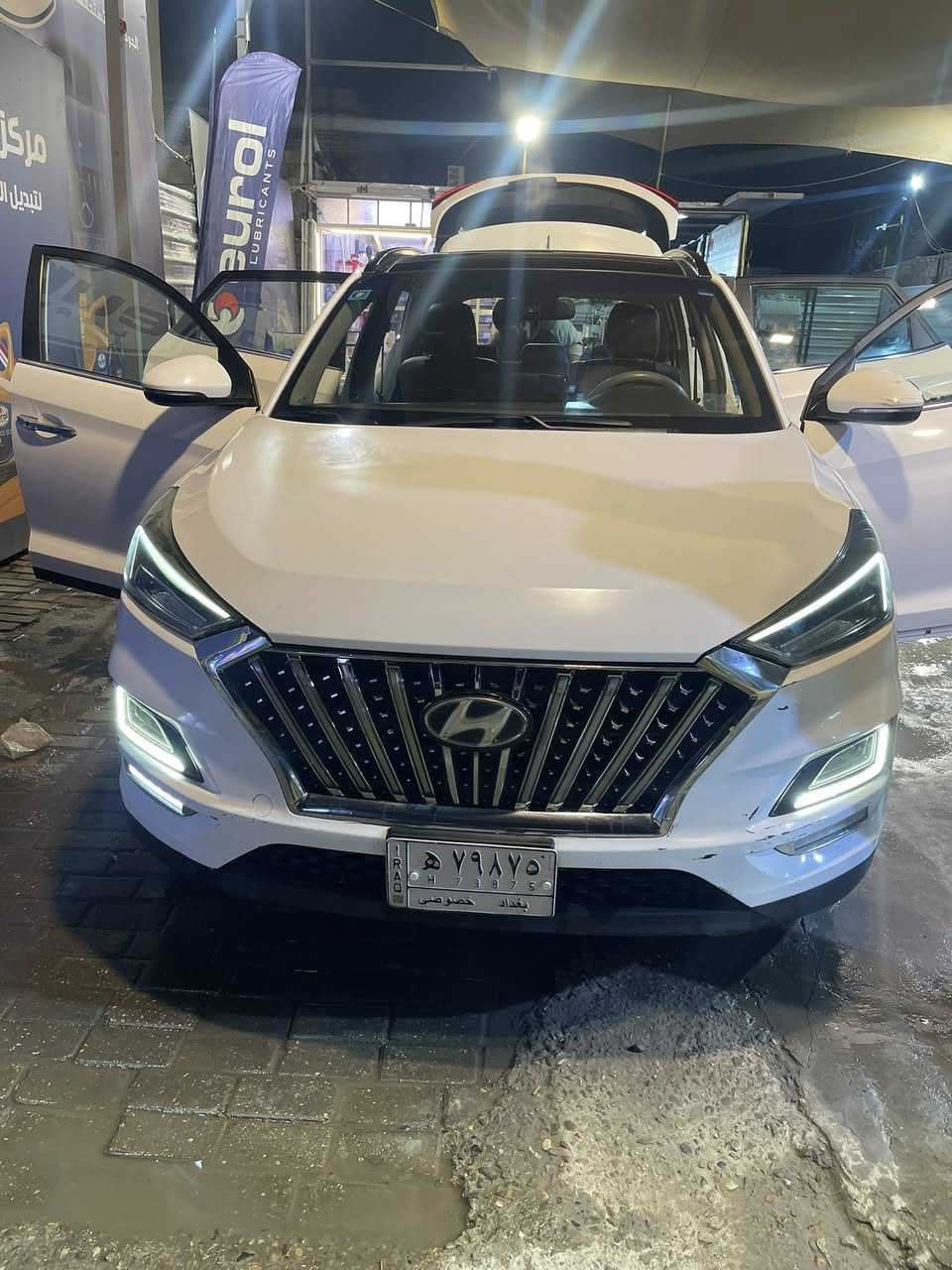 السلام عليكم
توسان مديل 2021 خليجي كوريه اصليه سايد بريك بل رجل 
فول الفول 
خمس عدسات  
بنورما 
بصمه 
يدات نيكل 
داخل صاج 
مري شفط 
كشن كهرباء مع جلد 
بعد بيه هواي موصفات 
مكينه وكير ممفتوحات بلاديات 
بدون قطره صبغ  بيه بارد بل باب مع تصليح بل صندوق كلشي موضح بل صور 
بسمي تحويل ثاني يوم 
ماشيه 109 حقيقي 
مكاني بغداد الزعفرانيه 
*********** 
مكلف بل نشر والتفاصيل موضحه بل صور والكتابه اقره وشوف الصور 
السعر 190 وبيه مجال حك الجيه
