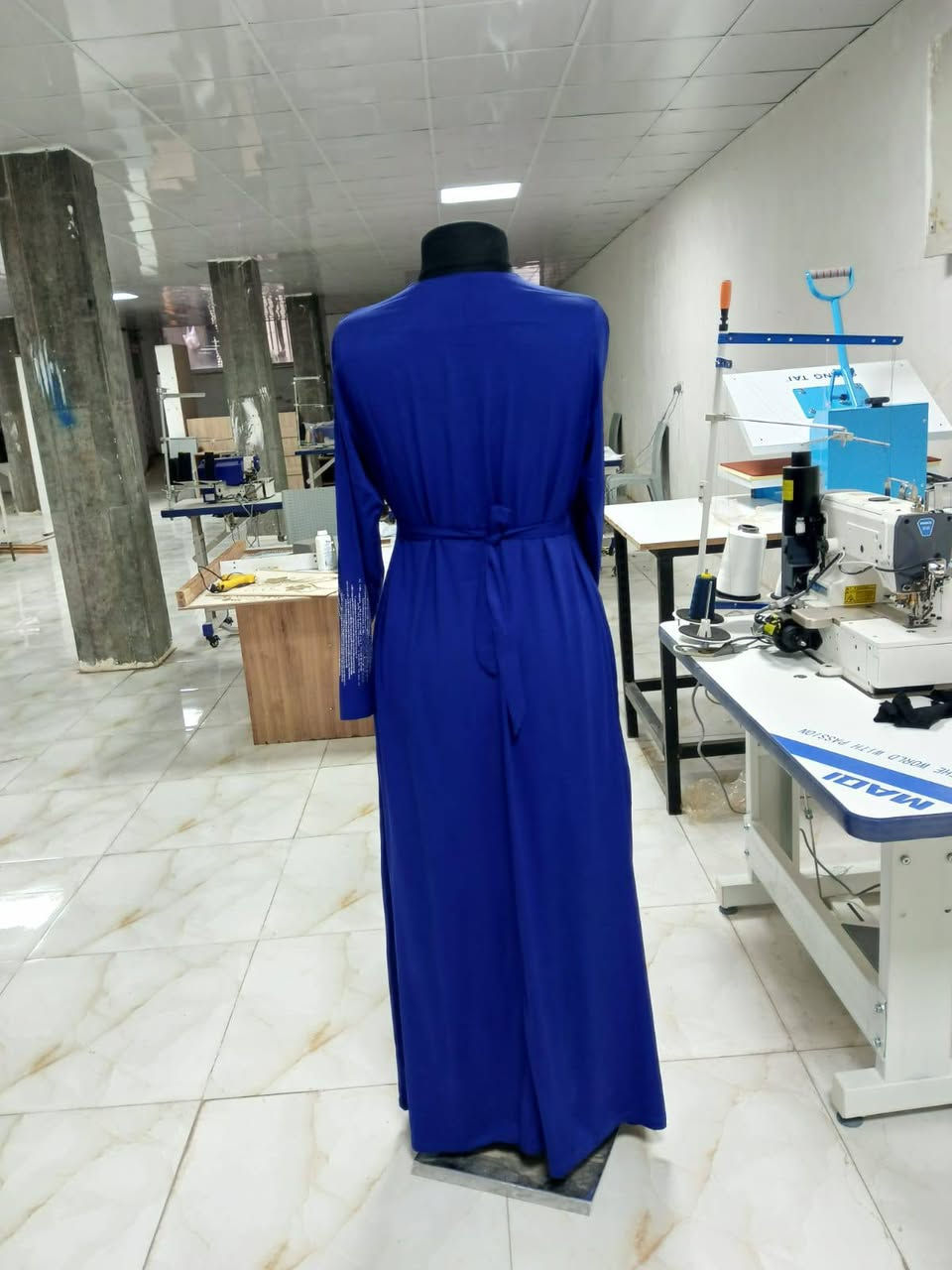 معمل خياطة دشاديش نسائية موديلات صيفية جديده 👗
عنوان أربيل بحركة مقابيل بنك المركزي 
رقم الهاتف ***********
