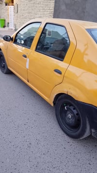 رينو لوكان موديل 9رقم بغداد سياره جاهزه من كلشي دخم تاير جديد كير و مك...