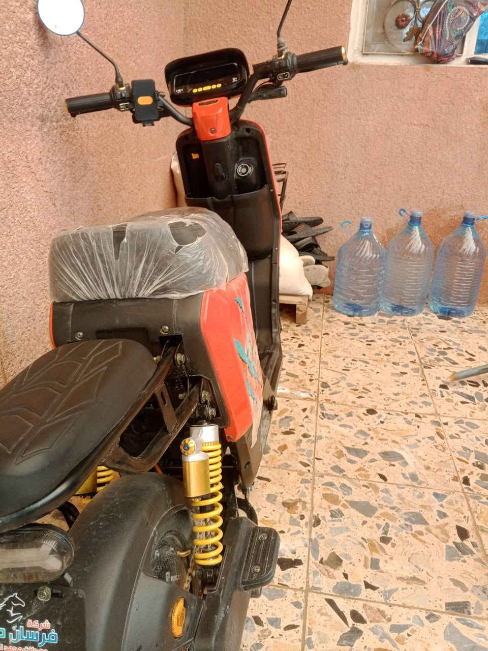 السلام عليكم دراجة R9 للبيع دراجة نضيفه 
مصاله من اسبوعين من اخذته موصفاته 
نضام الرجوع الى الخلف R 
بطاريات 5 كبار 32 امبير 
4سرع 
دبل اشاره اشاره يمنه يسرى 
دراجة مكفوله من كلشي شخط مابيه 
السعر 650 وبيه مجال


**إذا كنت صاحب هذا الإعلان وتريد حذفه لأي سبب، رجاءا أرسل رسالة إلى الدعم الفني**