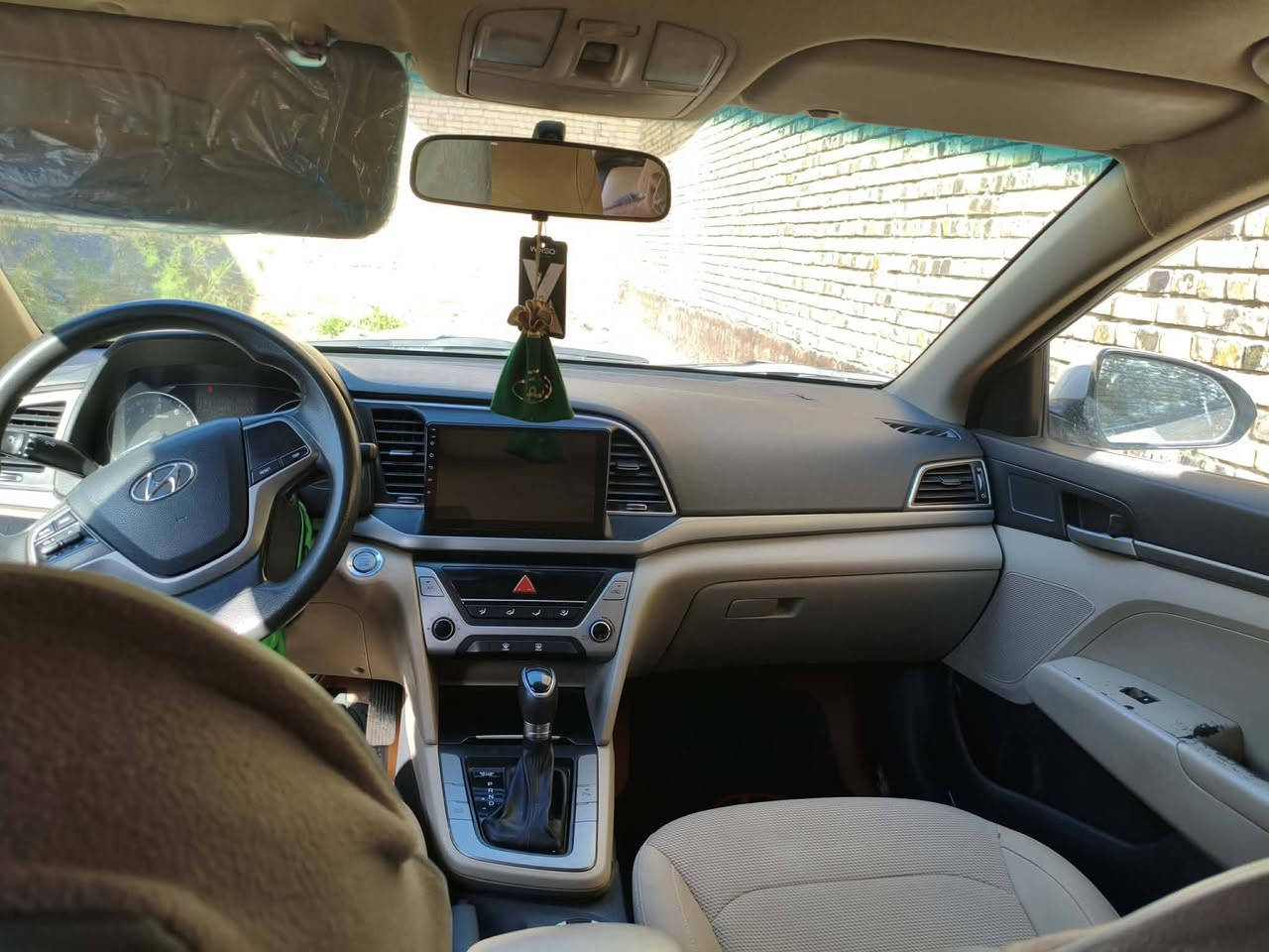 السلام عليكم 
النترا  2019  خليجي سوبر
 فول مواصفات وجاهزه من كلشي ✅✅
بأسمي تحويل مباشر ✅
 مكينه 2000
بيه بس بنيد مبدل بلادي شرط مو تجاري
 مال سياره بها حادث جبته وشديته 

السونار مرفق بالمنشور✅🤩✅
سياره نظيفه وبسعر معقول بالعافيه ع الياخذها ✅🤩✅

السعر :: اطلبه بالتعليقات يصلك خاص 📩🟥🟥✅
 رقم صاحب السياره 
 0782189513


**إذا كنت صاحب هذا الإعلان وتريد حذفه لأي سبب، رجاءا أرسل رسالة إلى الدعم الفني**