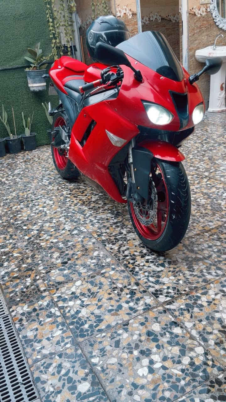 سلام عليكم
بطح كاوسكي للبيع دراجه نضيفه بلاديه مرقمه وكامله
تحويل ثاني يوم 
زوج تاير جديد بريك جديد دسكات خلفي ومامي جديد مرتبهه ع اخر حبايه 
مكان بغداد حي اور
استفسار خابر وتدلل الخاص مغلق
رقم الهاتف ***********
