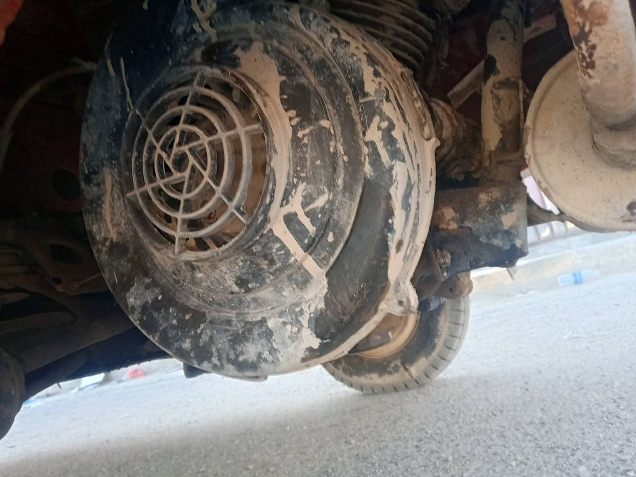 السلام عليكم للبيع تيك توك 19 تيك توك مقفوله كفاله عامه من كل شيء بس هاي الضربه مثلا ترجع على البارد اوراقها كامله صوليه شرط الترقيم سعر البيع 1,400 مكانه بغداد الحبيبيه للاستفسار على برا ***********
