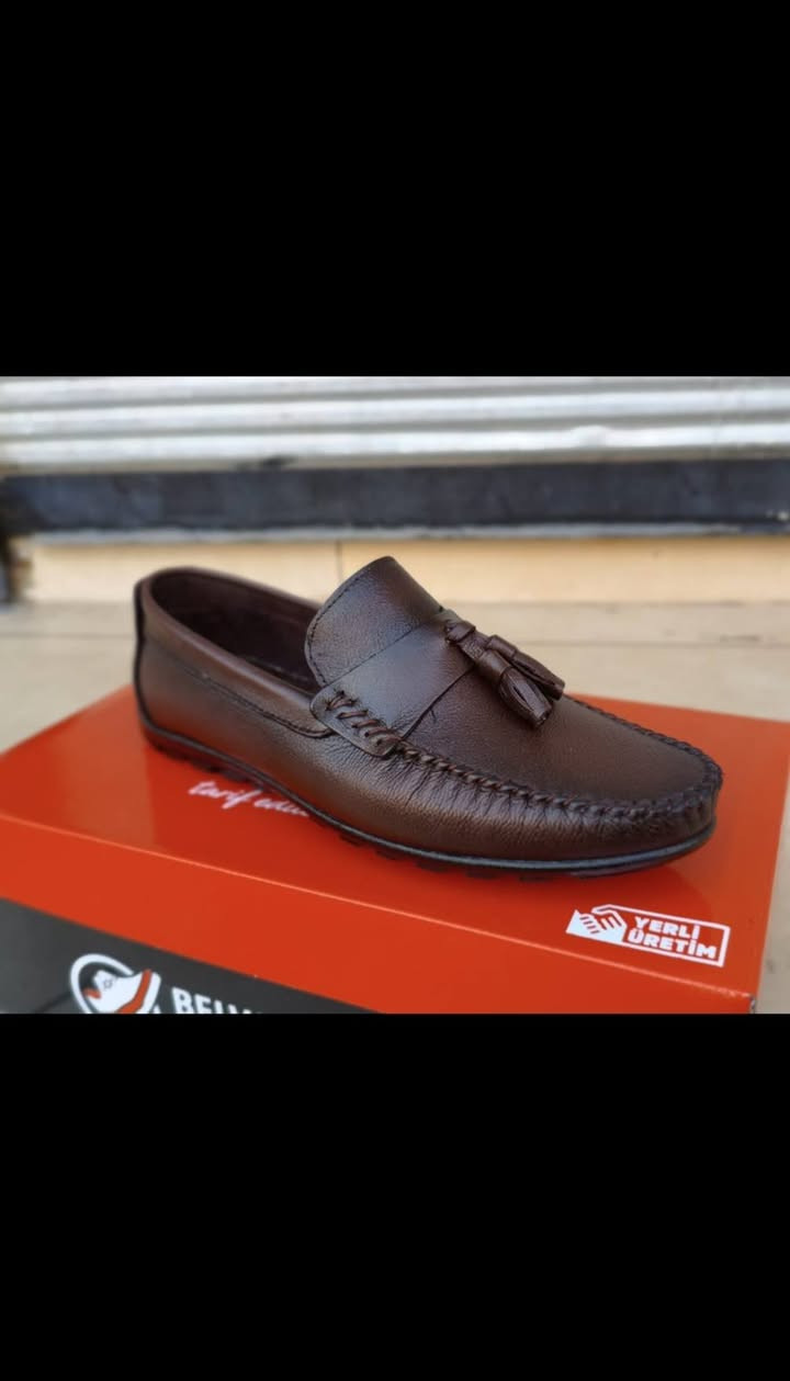 روكة جلد طبيعي نعل مريح مصدر تركي
موجود كل الالوان من 40-44


**إذا كنت صاحب هذا الإعلان وتريد حذفه لأي سبب، رجاءا أرسل رسالة إلى الدعم الفني**