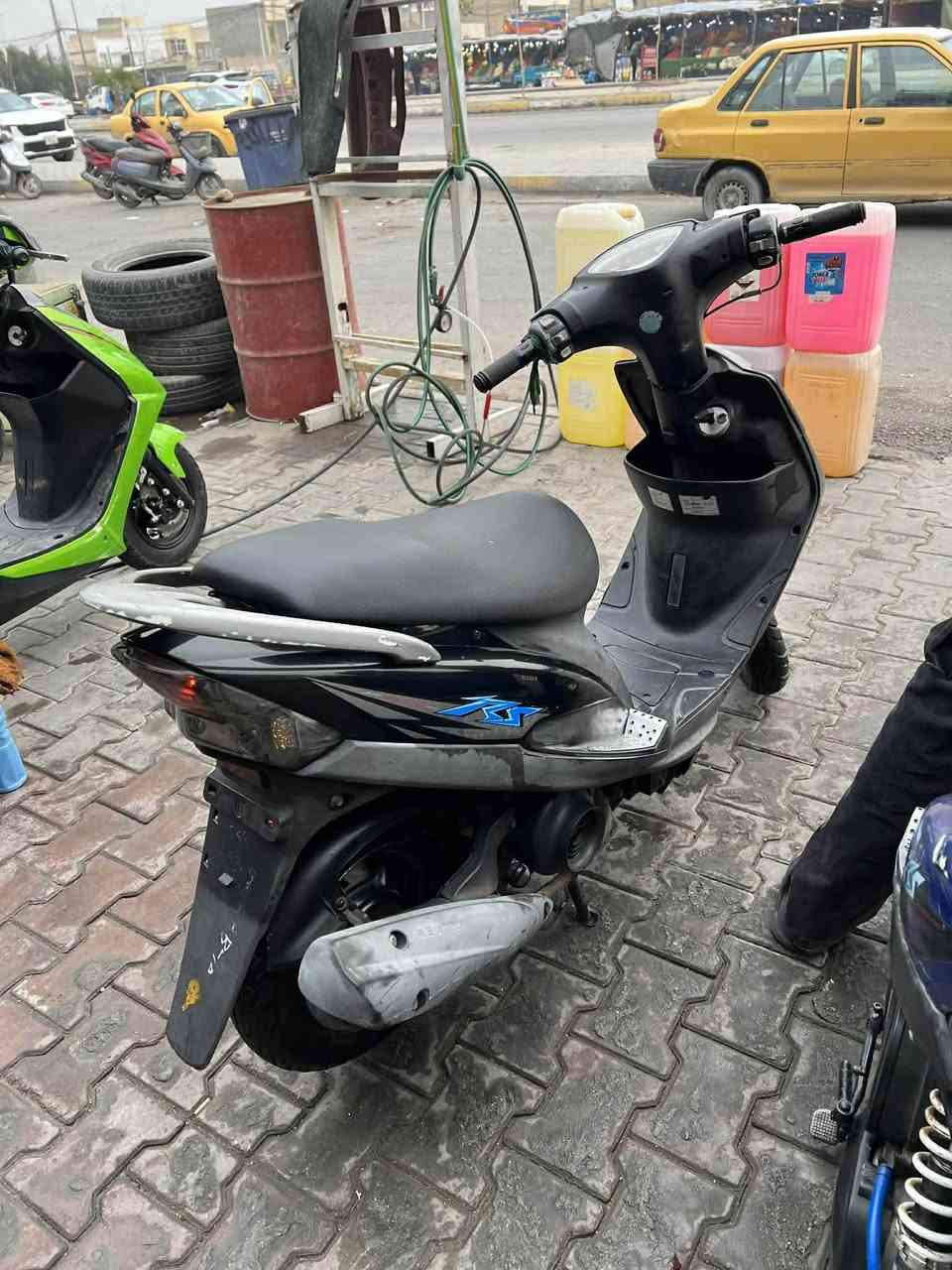 سلام عليكم ماكس عدله للبيع  بوشه 49 دراجة حاويه مامفتوحه محرك كلش ناعم شلعه ومعدل وكهربائياته كله شغاله سلف شغال  هندر اشاير لايت عدسه بك لايت هورن عداد مانقصه شي دراجة كلهه بلادي دواخل ملح  بيه تزويد خفيف السعر 850  بيه مجال المكان كربلاء حي العامل


**إذا كنت صاحب هذا الإعلان وتريد حذفه لأي سبب، رجاءا أرسل رسالة إلى الدعم الفني**