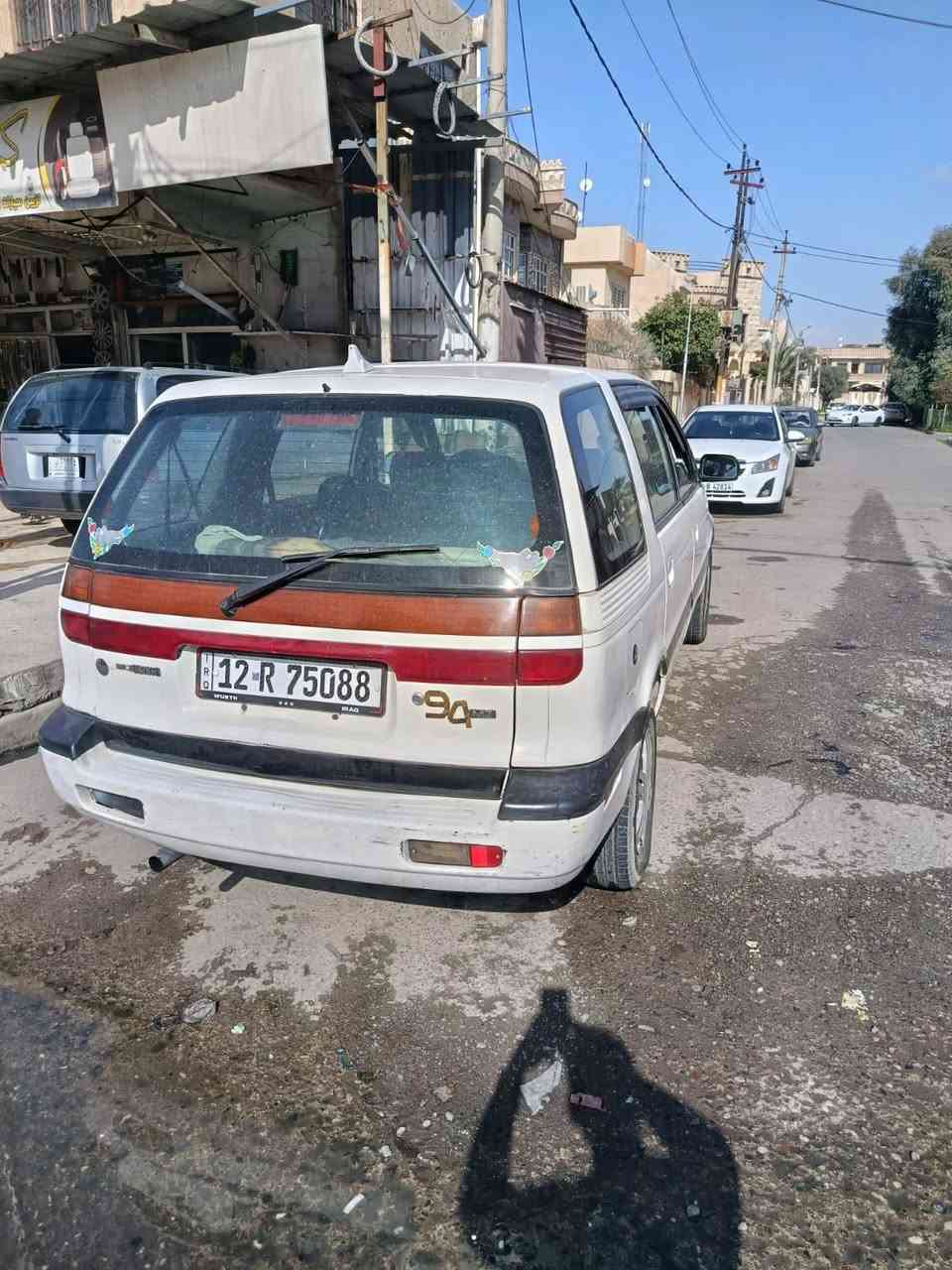 مستبوشي لانسر موديل 94 رقم
رقم نينوى دولي 
كابون بانزين موحود 
تبريد وتدفئه شغال 
كير توماتيك ومحرك بروتون اثنينهم شرط السيارة بدون ضرر بدون صبغ 
واحلى من الصور 
شرط التحويل 
اخوان مكلف بلنشر 
***********
