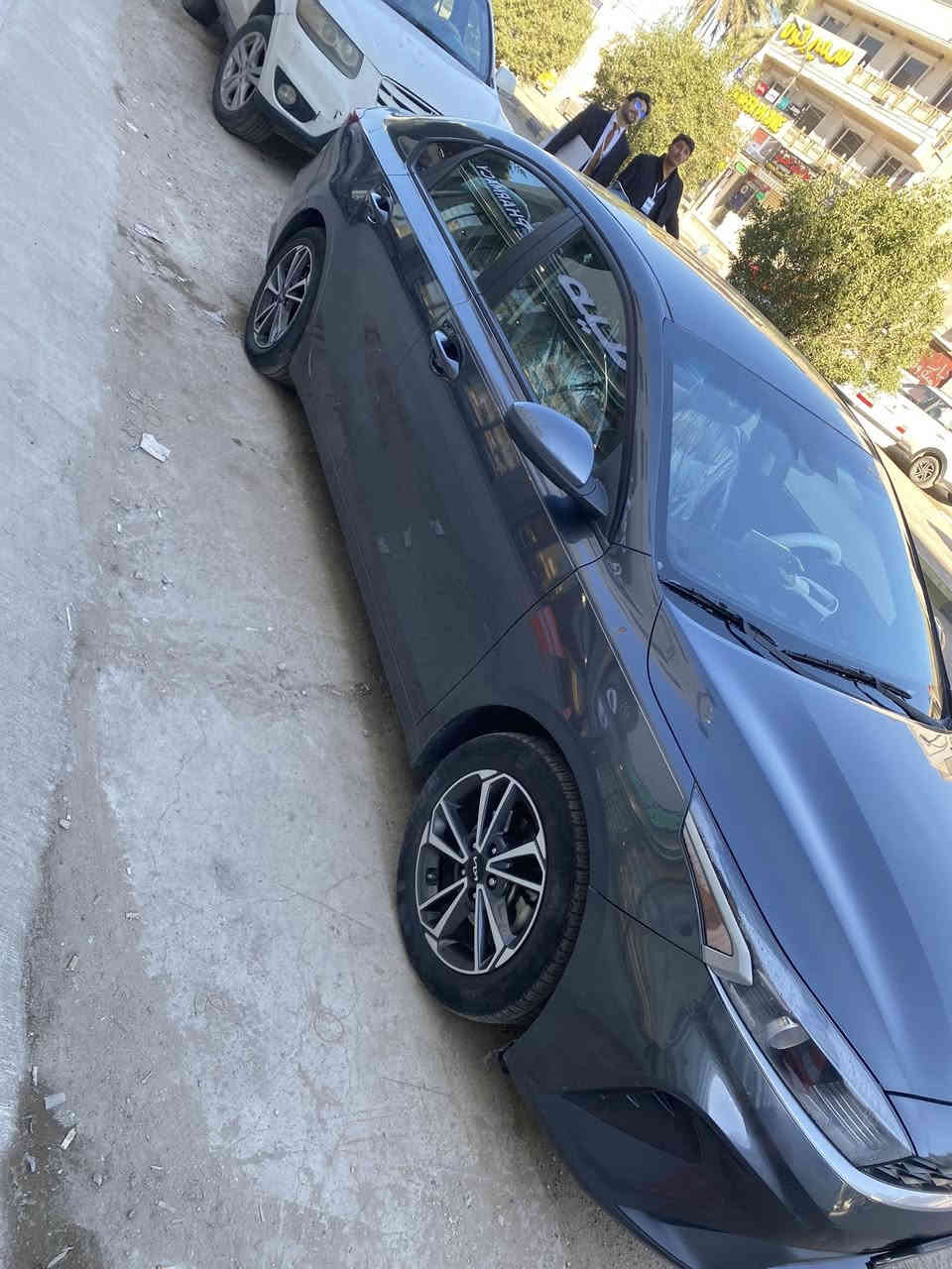 السلام عليكم كيه فورتي البيع مديل22 البيع حدثهه قبق صندوك ما واصل الحوض  وبيهه بارد بل باب شبر لباقي كله كفاله الستفساز ***********
