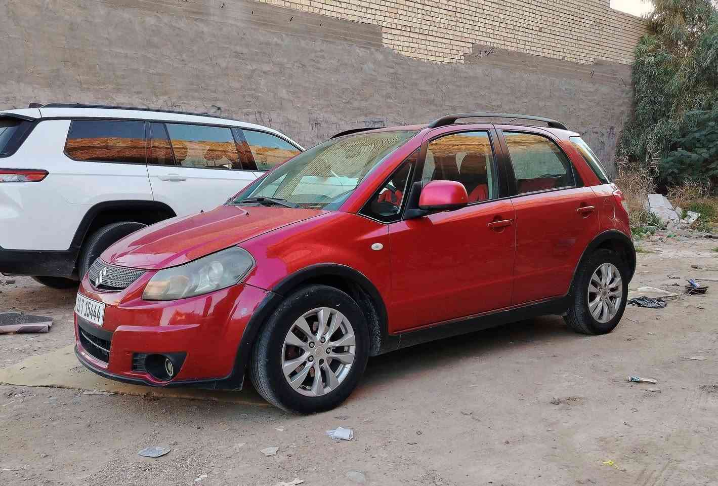 ‏سوزوكي SX4 موديل 2014 ياباني 🇯🇵اصلي
( خليجي )‏ لون احمر🍅 .. رقم بغداد دولي مميز
‏محرك 2000 اقتصادي جدا و دبل كير اوتوماتيك عادي 
تبريد تدفئه جيد .شفتات بالستيرن ، تحكم ستيرن..ABS ..لايت عدسه زنون💡 ..تخم تاير
ويل كب بلادي.. داخل سياره جديد 💯
‏صبغ رش فقط سبب الشخوط 3 قطع فقط عندي سونار
بلكات نوزلات فيت بم مجاول جويتر كله جديد 
دهن الماني اصلي شرط بانزين محسن شرط 💯
بغداد علي الصالح مقابيل مرور الطوبجي
***********...***********
السعر 70 بيها مجال بسيط جدا
