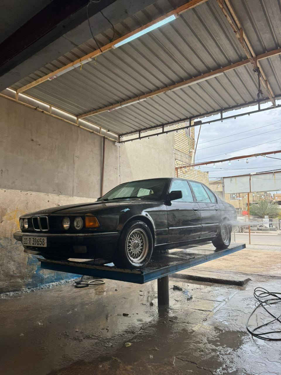 سلام عليكم بي ام 735مفتوح دبل جام سلايت جلد كشن كهربائية تبريد ويه سويج سنتر لك سياره مابيها اي نقص بسمي رقم جديد  سعر 65وبي مجال مكاني كراده او سيديه ***********
