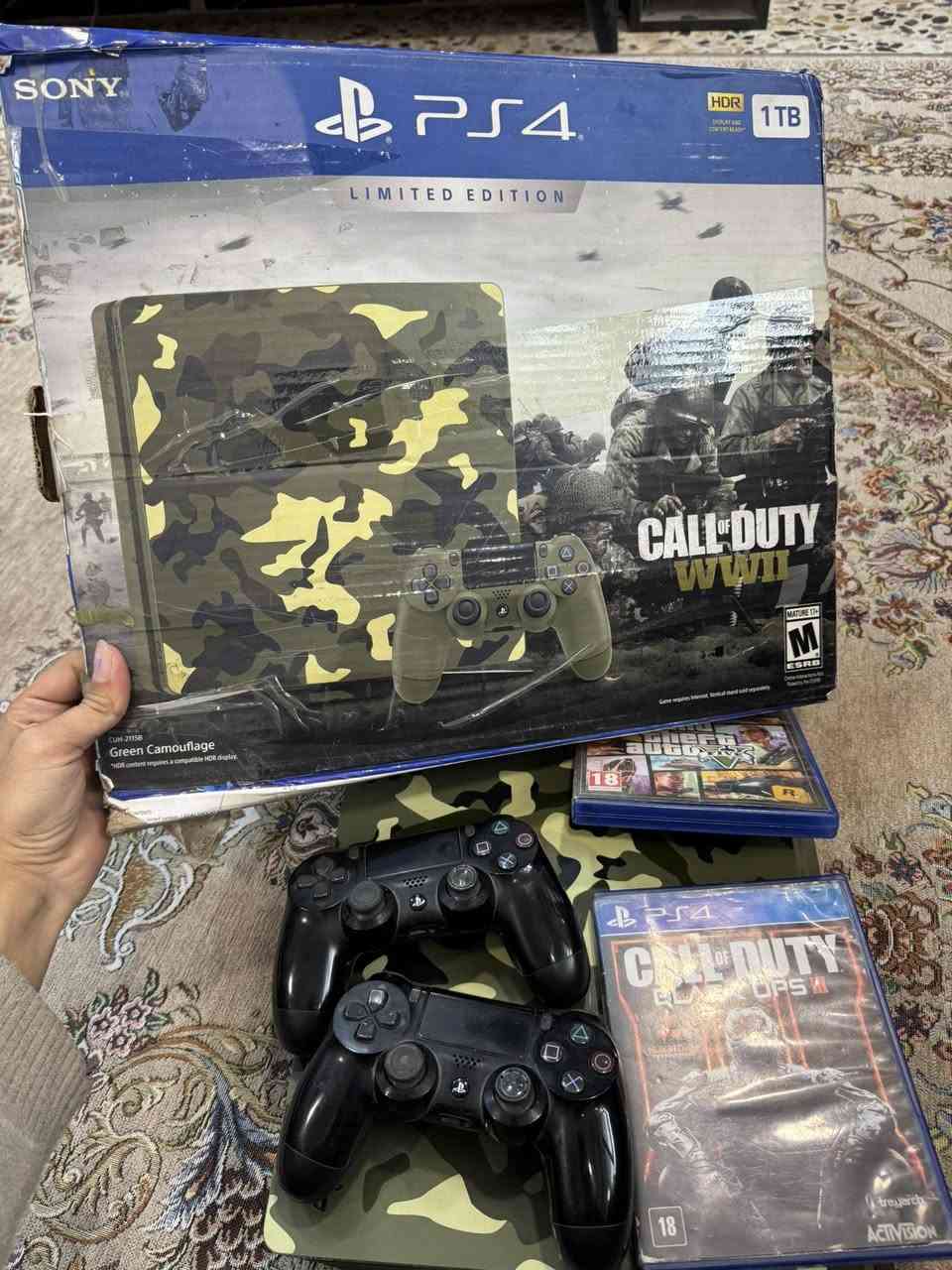 بلي 4 نضيف مضموم صارلة سنة كلشي مابي شغال على فحص قرصين ويدتين غراض كاملة 250 الف بغداد مدينة الصدر ***********
