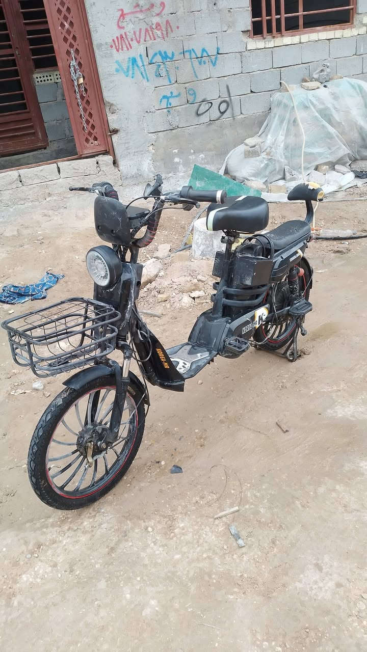 سلام عليكم باسكل شحن للبيع بعدة جديد السعر ميتين وخمسين رقم الهاتف ***********
