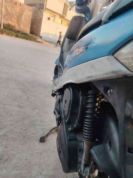 سلام عليكم شباب دراجه ماكس منغولي نضيفه كلشي شغال سلف هندر كلشي ما عوزها شغل وطلع
سعر ٦٥٠ وبيها مجال قليل  للاستفسار.. ***********
