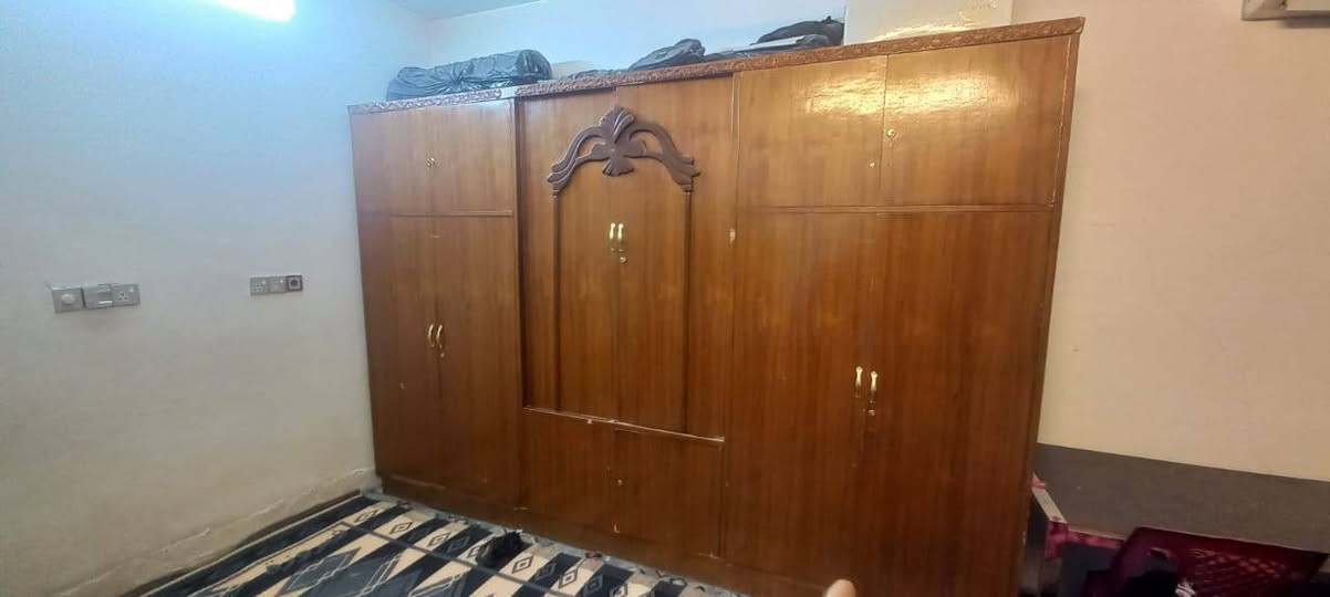 غرفه صاج شويه تعبانه يرادلها ترتيب للبيع مكان مدينه الصدر
السعر 300 وبيها مجال
***********
