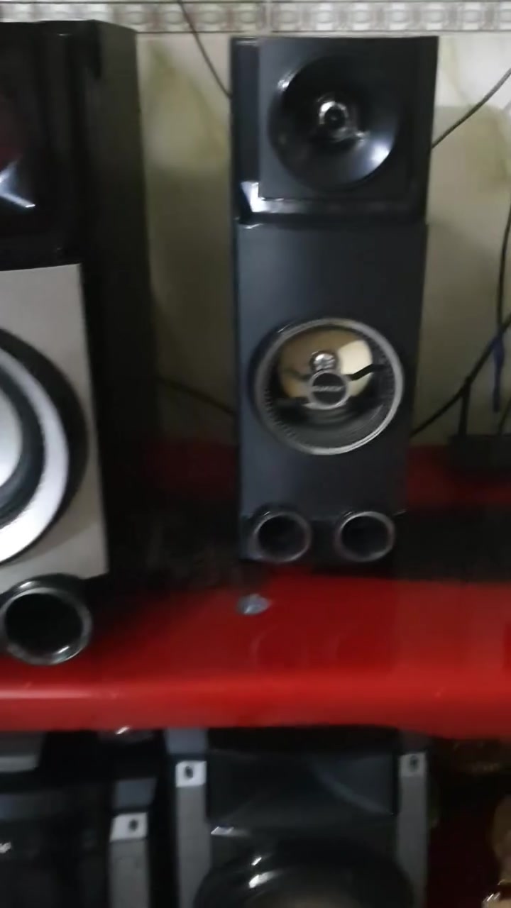 دي جي(DJ ACK)  بلوتوث وراديو وفلاش ورام واواكس تحكم بيز  السعر ٧٥ الف نوعية راقية الابعاد 46×23×41سم  العمق الحلة مهندسين الاتصال على الخاص او موبايل  ***********  يوجد توصيل
