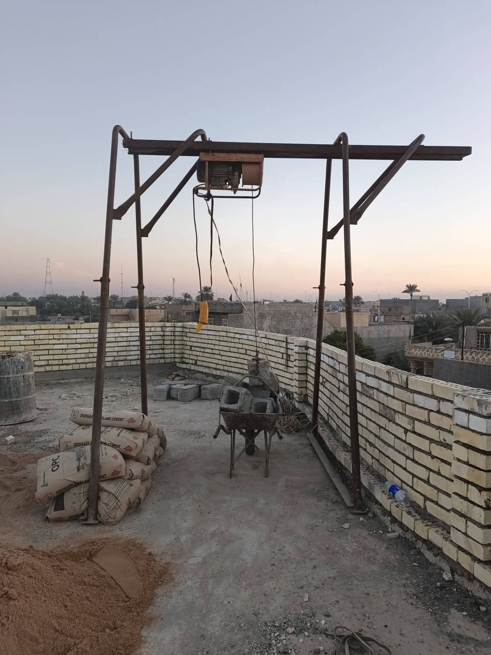 السلام عليكم يوجد نحاله بدون تفليش ستاره حتلو ستاره 3امتار لتصعيد كافه مواد البناء وباسعار مناسبه ***********
