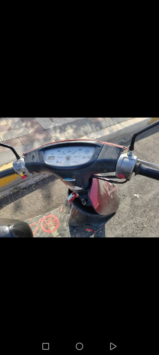 السلام عليكم دراجة عصفورية للبيع دراجة خير من الله ماعيزهة اي شي كل نقص مابيهة للبيع البلديات قرب أمن العامة سعر 250 قفلهة الشراي يتصل ***********
