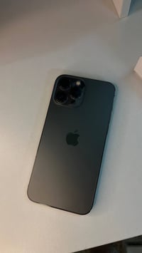 آيفون ١٣ برو ماكس • ٢٥٦ • نظيف ١٠٠٪