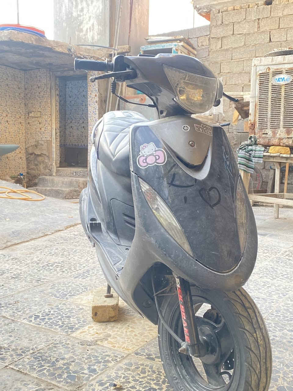 رمبه مكفوله كفاله عامه ‏دراجة خير من الله الله شاهد دراجة نقص بس كابريتر و الكلجات العنوان ￼ بغداد ￼ مدينة الصدر رقمي *********** ￼ موجود خاص ￼￼￼￼ والسعر650 بي مجال￼
