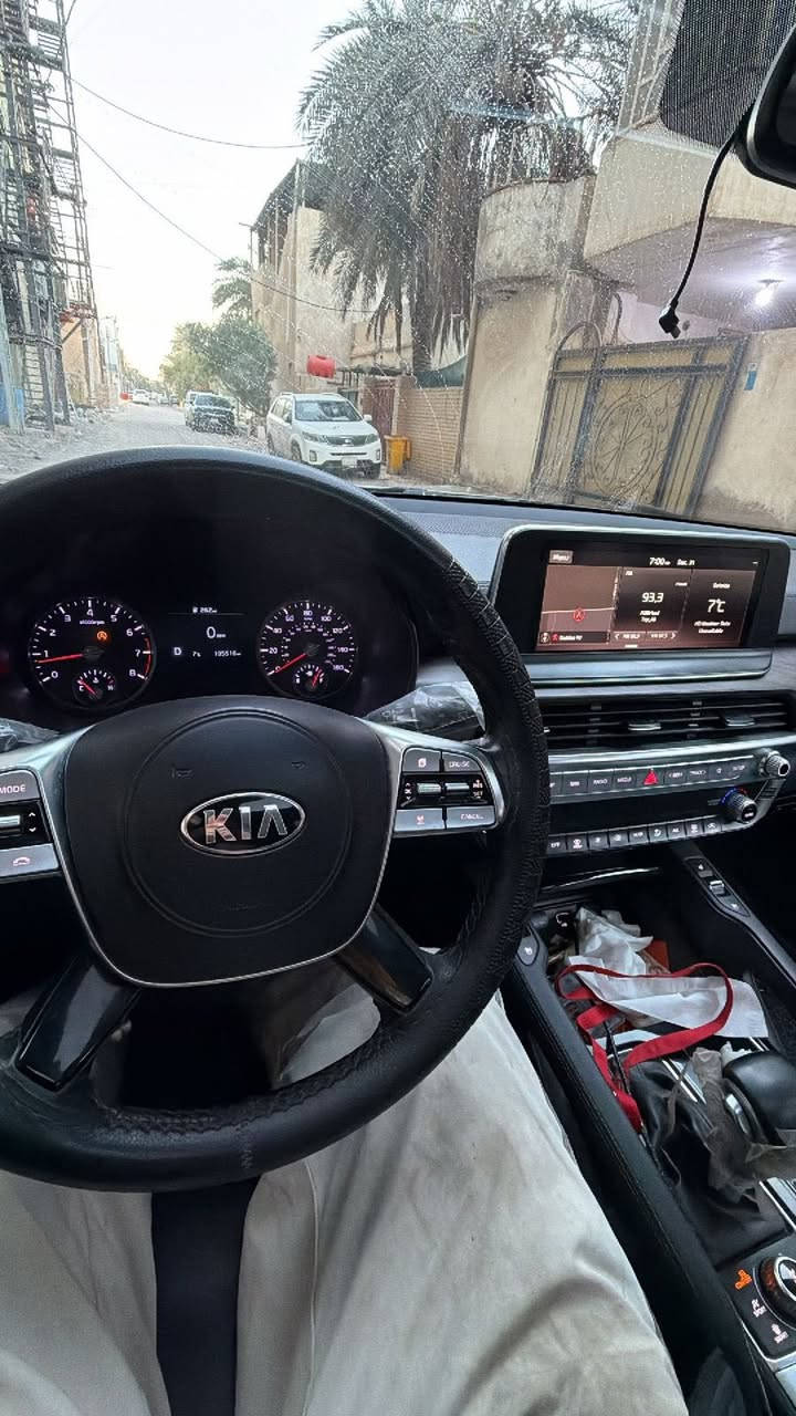 كيا تيلورايد EX رصاصي  فول مواصفات موديل  .2020.
برقم بغداد الجديد  وباسمي  تحويل ثاني يوم 

السياره جديده ومتكامله ومابيها مصرف
المواصفات //
كيا تيلورايد فئة EX 
//محرك 6 سلندر 3800 //ويل كب حجم19 //هاند بريك بصمه// بصمة ابواب وبصمة تشغيل //فتحه سقف//اشارة في المرايا الجانبية مع حساسات الاجتياز // مصابيح ترحيب في مقابض الابواب //رادارات 360 درجه وحساسات امامي خلفي//كامره دواره
//باب الجنطة كهربائي شفط 
كشنات جلد 7 مقاعد  مقاعد اماميه كهربائيه والخلفيه قلابه 
//المقاعد الامامية تدفئة وتبريد والستيرن تدفئه
//شحن موبايل واير ليس//شاشة دشبول كبيرة لمجموعة من الايعازات والضبط
//بردات اصلية للابواب الخلفية //اوتو ستوب اوتو هولد مانع انزلاق //مرايا جانبية شفط كهرباء مع ذاكرة لكشن السائق// خاصية تحديد المساروالتنبيه عند الخروج من المسار //نقاط عمياء
//تبريد السيارة 3 قطع والتحكم منفصل//تحكم ستيرن جهتين متعدد الايعازات //وضعيات القيادة  متعدده
// تنبيه بالارتجاج في المقود وهنالك مواصفات اخرى
الضرر // الحادث خفيف كما مبين بالصور (ضربتها  بالتاير الامامي ومبدل كلشي وكاله وشرط لا شاصي ولا لغد كفاله من الشخطه ) وهنالك قطعتين صبغ  كلير امريكي بدون دواخل بشرط//
ايرباك ستيرن راجع سستم //رقم الشاصي مرفق مع الصور السياره احله من الصورً تحويل ثاني يوم
السعر 225او بيه مجال ***********
