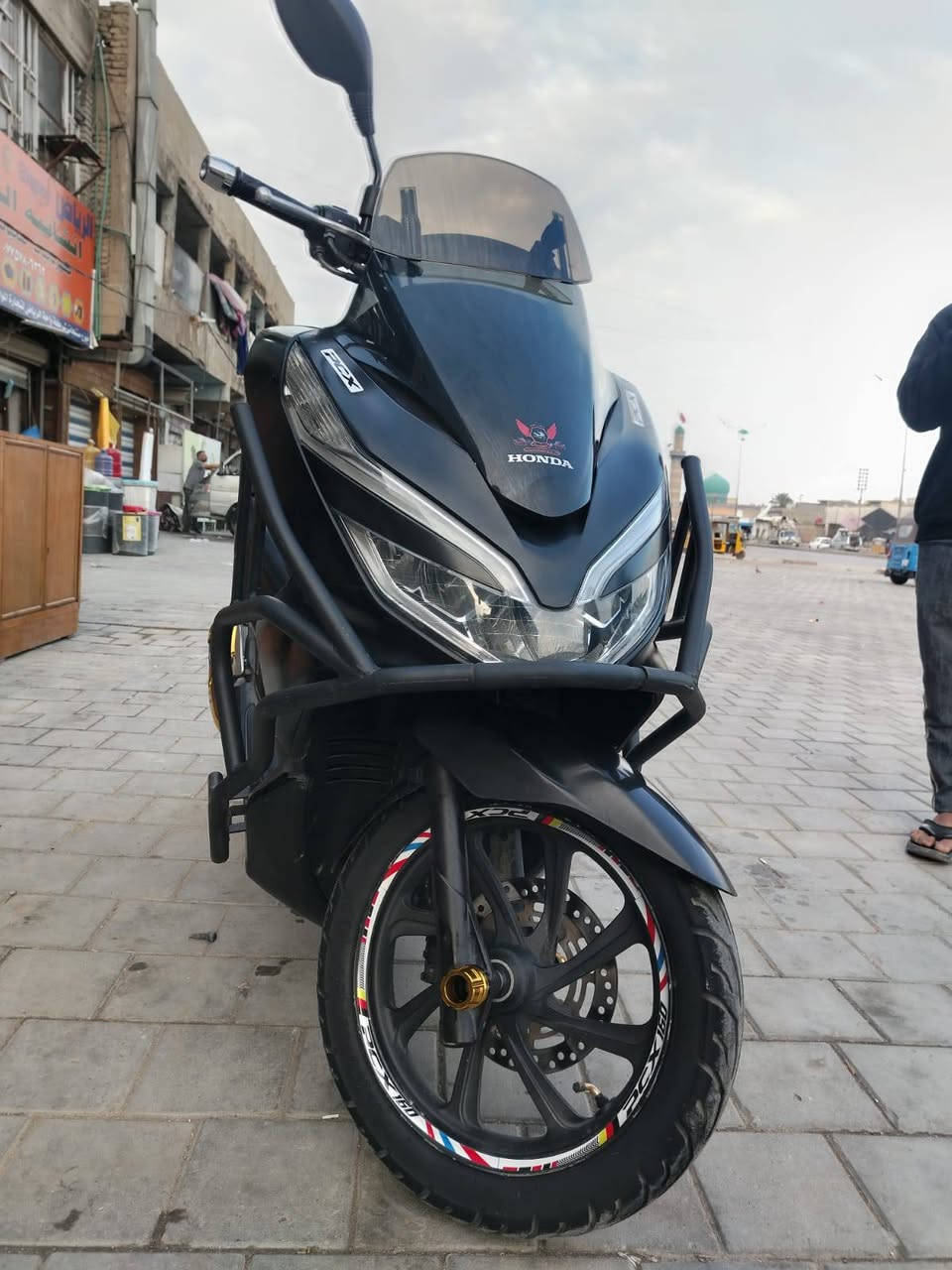 السلام عليكم بي سي اكس جيل 3
(كوري) مكينه 150 دراجه مال جناي
دراجه صالها شهرين نازله منل رمبه
دراجه كفاله عامه مكينه وكفر جيب وياك
10 فيتريه وتعال افحص ممشاها 35الف
العنون بغداد المدينه
السعر 16 وبيها مجال حك الجيه
الرقم ***********
