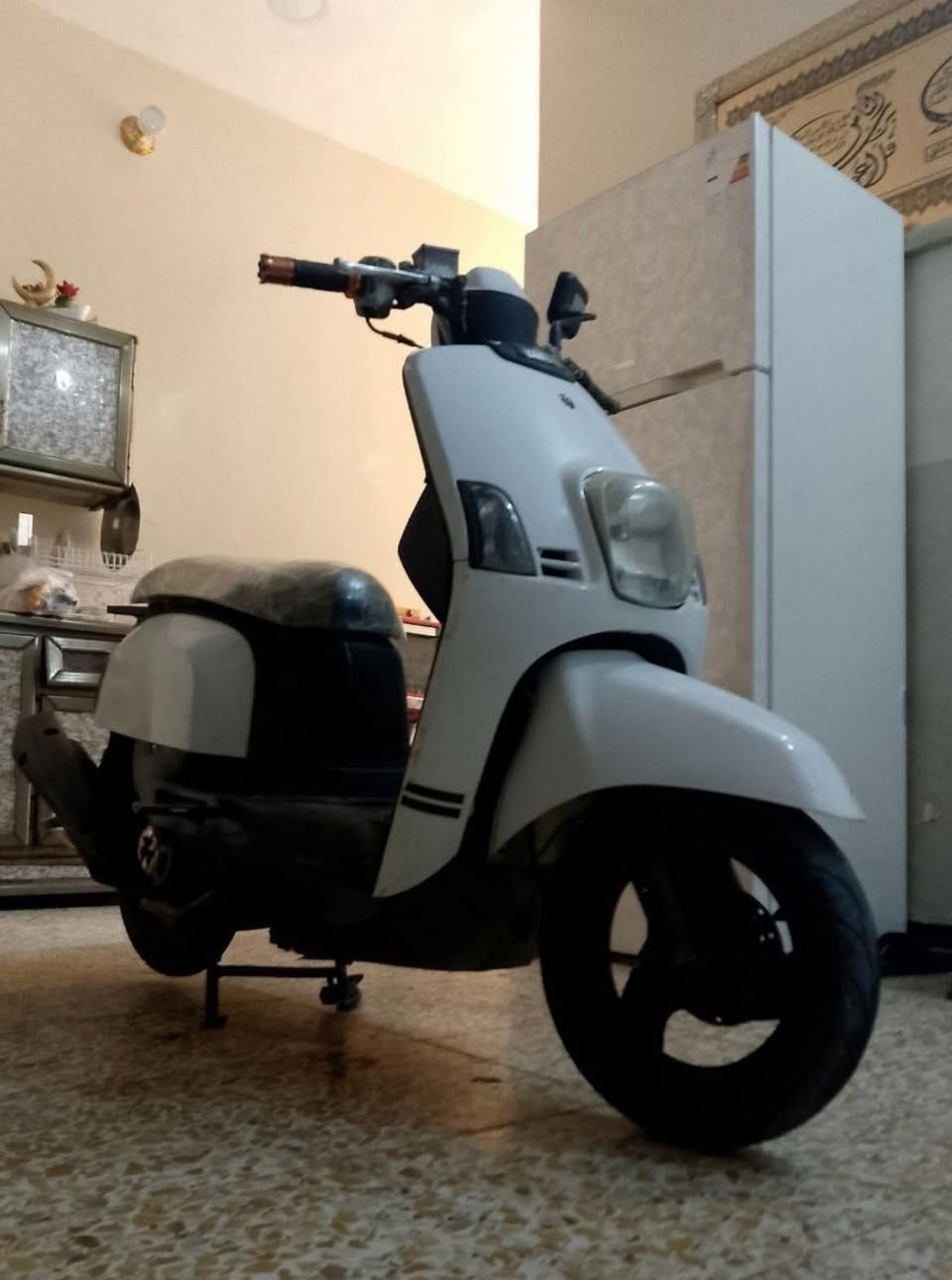 للبيع دراجه ماكس بوليس  مال شالله خير من الله سرعته كلش حلوه بيه غراض رياضي سعر ٤٧٠ وبيه  مجال بسيط مو شرايد لا تدخل متوجين خاص الاستفسار اكثر رقم ***********
