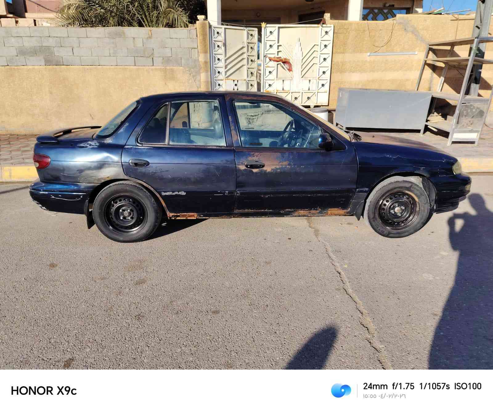 سيفيا موديل 95 تخم تاير جديد باتري جديد محرك مسكر تبريد شغال رقم بغداد ملاحظة بيها خياس دوسات وهلالات خلفية وبيها طختين جاملغ صفحت السايق والباب الورة السايق السعر 35وبيها مجال مكان السيارة الصويرة ***********
