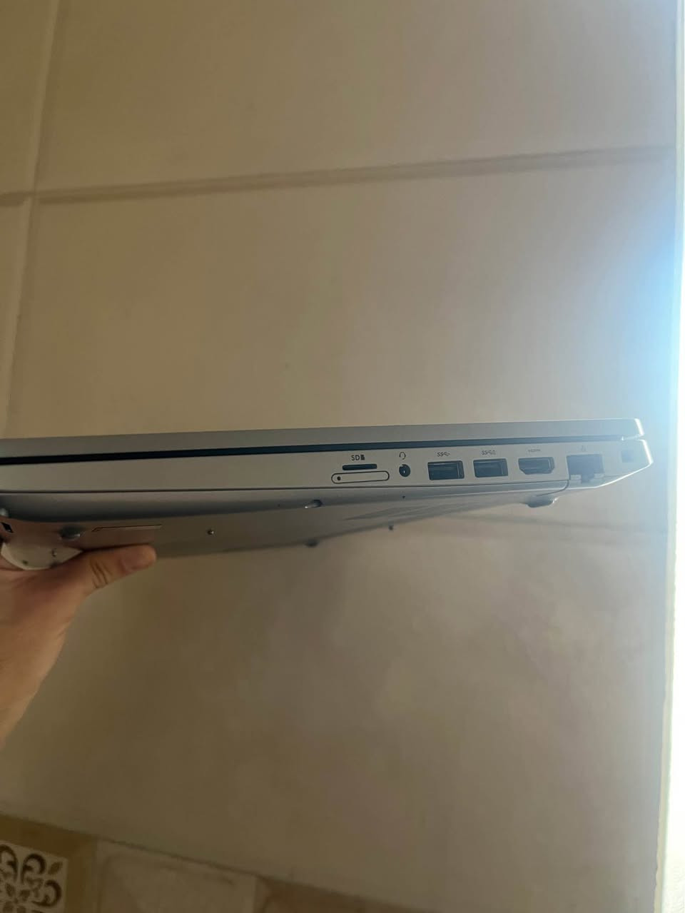 لابتوب دل لاتيتيود 5511
Dell Latitude 5511
حجم الشاشة ١٥ انش الوان قوية
المعالج core i 5 الجيل العاشر فئة H للاعمال الثقيلة والهندسية
الرام 16GB 
الهارد 256GB SSD NVMe M.2
كرت الشاشة Intel UHD GRAPHICS (SHARED)
كيبورد ضوئي
غالق كاميرا
نظافة عالية جداً
شاحنة اصلية 130 واط
Windows 11 اصلي كامل التعاريف الاصلية
مع برامج
السعر 500 الف
المكان بغداد كرادة
يتوفر توصيل بغداد, العراق


**إذا كنت صاحب هذا الإعلان وتريد حذفه لأي سبب، رجاءا أرسل رسالة إلى الدعم الفني**