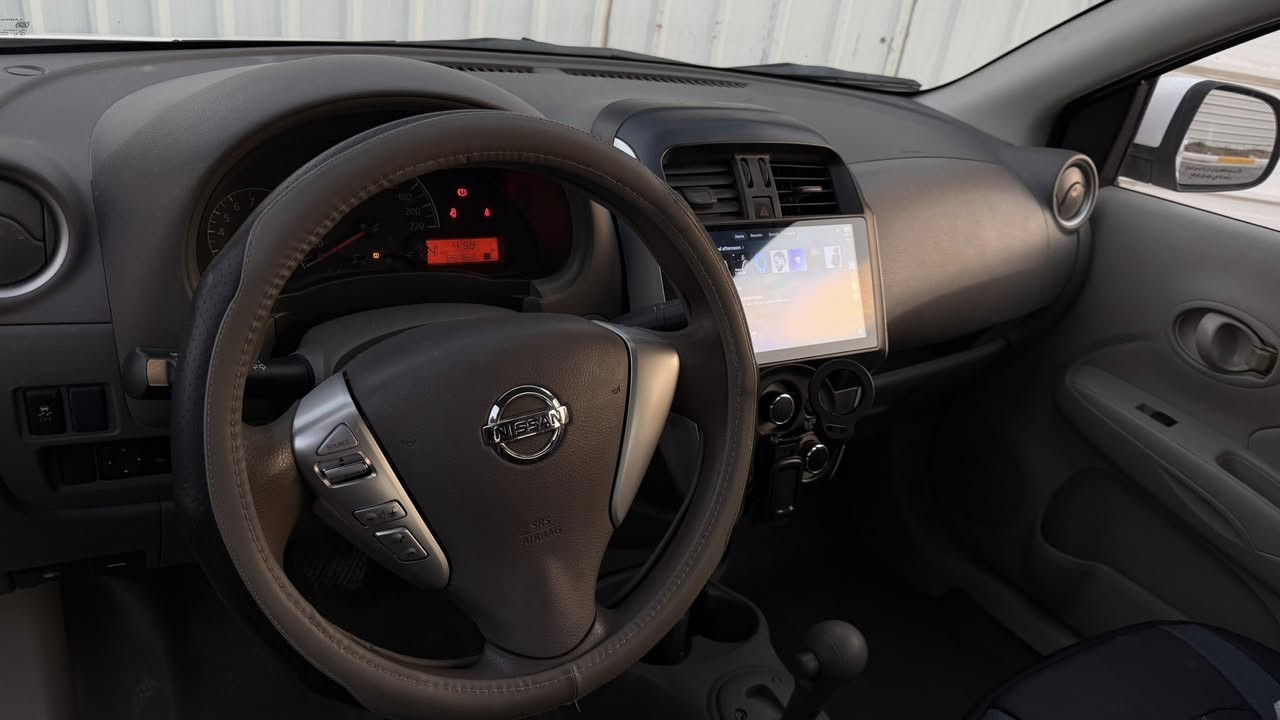 السلام عليكم نيسان صني هندي للبيع المواصفات شاشة Car play كامرة خلفية تدفئة تبريد مانع انزلاق المقاعد قماش
مغلفة جلد السيارة مكفولة بس طخة صغيرة بالدعامية و شويه بارد بالباب مثل ما موضح بالصورة السعر 11000$ للتواصل واتساب
***********
