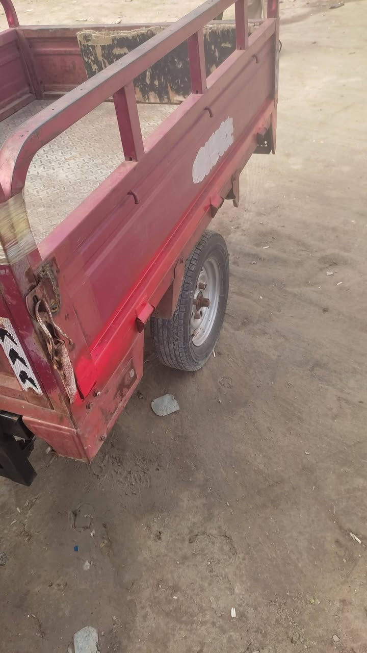 سلام عليكم ستوته لبيع موديل 18 مكينه جديد ستوته جاهزه السعر خاص رقمي*********** مكان الناصرية مركز
