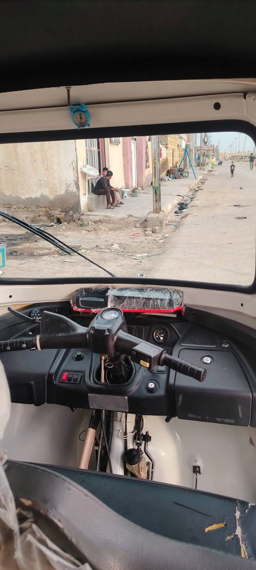 سلام عليكم بيع مستعجل تكتك2023زيرو رقم وسنويه والوحه مكفوله كافاله عامه المكان واسط قضاء الحي رقم ***********
