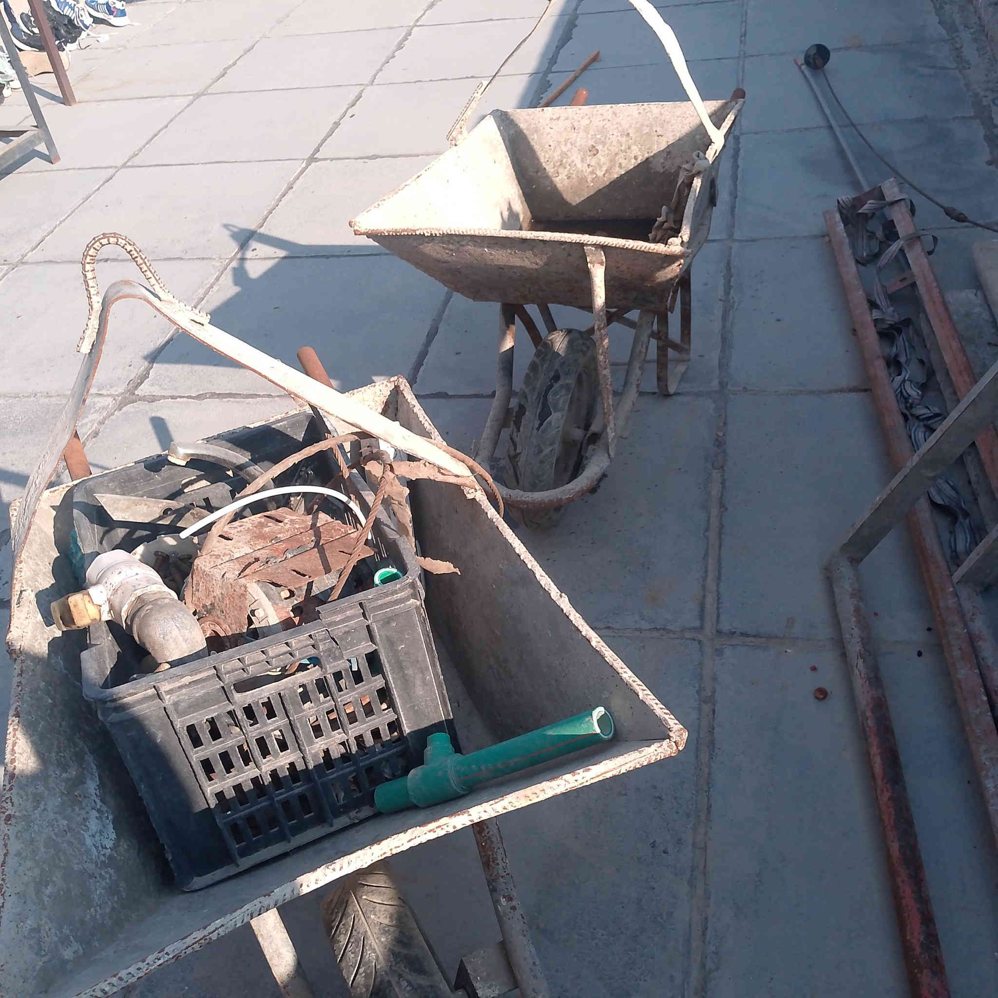 ونج تصعيد مواد البناء كامل للبيع مكاني بغداد تصال ‏‪***********‬‏
