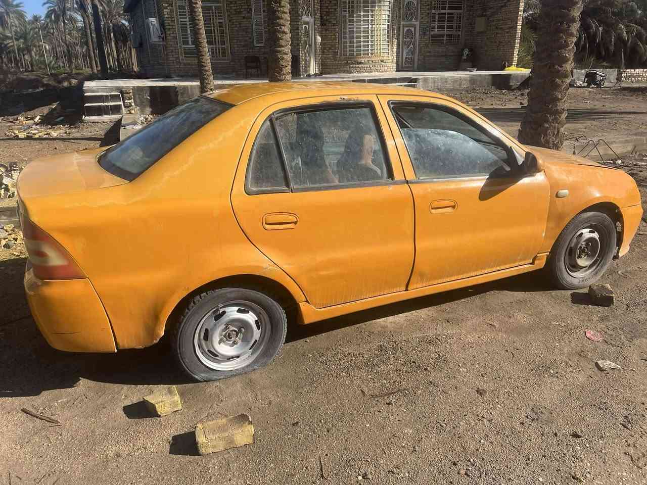 السلام عليكم سي كي ٢٠١٣ رقم بابل احمر بدون تحويل مكينه حلوه كير بس الواحد مايجي السعر ١٠ وبيه مجال مكاني بابل حي الجزائر ***********
***********
