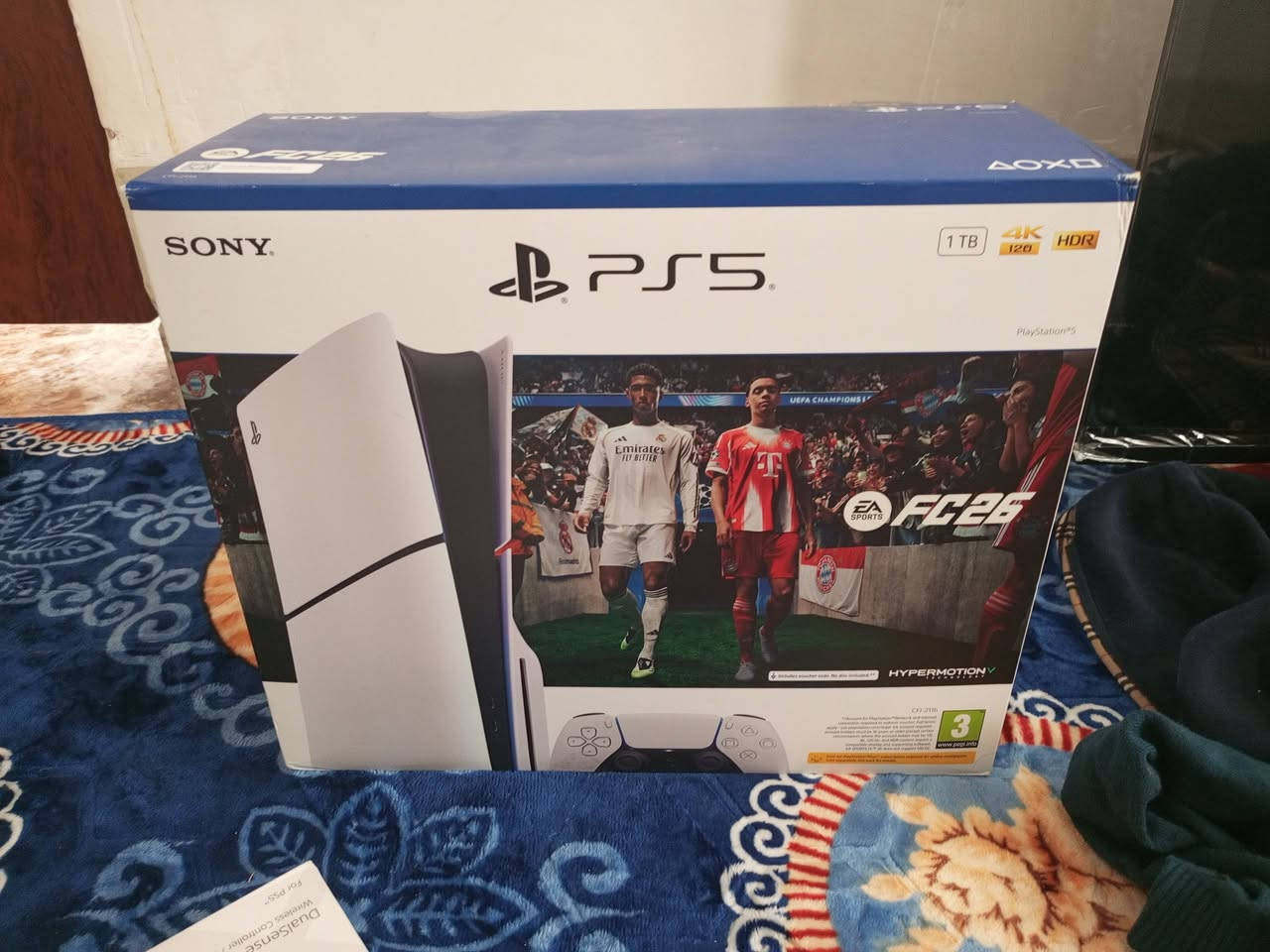 السلام عليكم
بلي 5 سلم جديد مستخدم شهرين ونص نضافا100% ويا يدات 2 اصليات + قرص جيتي اي+  ضمان سنا شركت الاماني + يوبي اس جديد مستخدم 7 ايام نضافا 100% 
السعر خاص كربلاء 
رقم *********** واتساب
