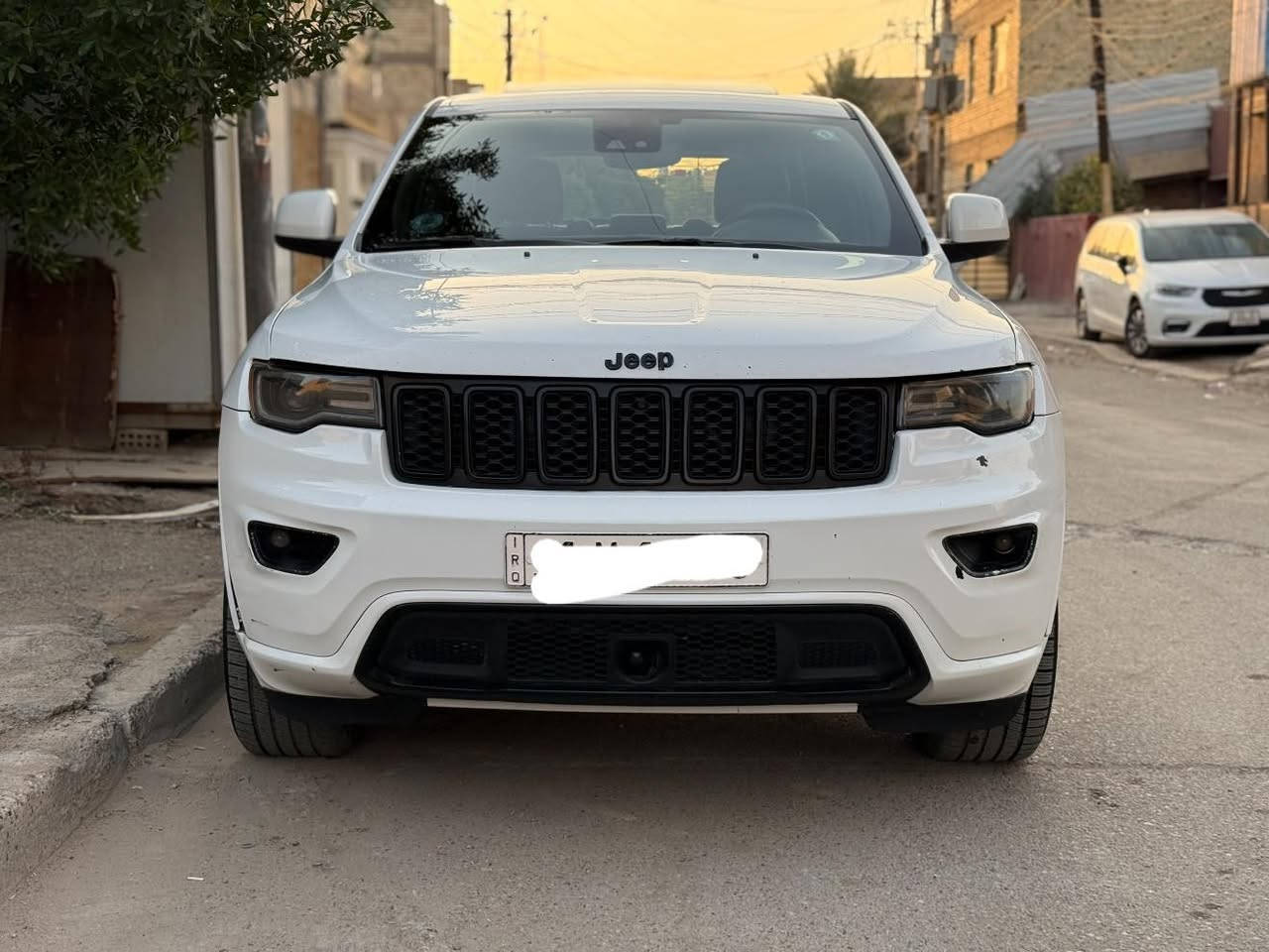 جيب لاريدو بلاك توب 2021
وارد امريكي
محرك 6 سلندر 3600
كير 8 نمر 
رقم بغداد ماشيه 87 الف 
ضررها من امريكا جاملغ يمنه وبنيد صور الحادث مرفقه
وبلعراق انطخت عندي بلجاملغ الخلفي 
-بصمه دخول ذكي للسائق والراكب
-فتحة سقف
-رادار امامي
-كامرا تحديد مسار 
-شاشه جبيره
-كشنات جلد وكنتارا
-كشنات تدفئة وتدفئة ستيرن
-نقاط عمياء +هيتر تدفئه
-دمام خلفي
-صندوك كهرباء
-اوتو ستارت ستوب
-لايت اسود لد زنون
-اشارة لد
-بك لايت لد اسود
-ويل حجم 20 
-فورويل 
-تشغيل عن بعد
-كامرا دواره
-داخل اسود
-جام امامي اوتو
-تبريد خلفي 
-تحكمات ستيرن امامي خلفي 
-نظام سبورت ايكو 
-رادار خلفي مانع تصادم عند الرجوع
-حساسات خلفية 
-سستم صوت محيطي
السعر 265 
العنوان بغداد 
للاستفسار ***********
