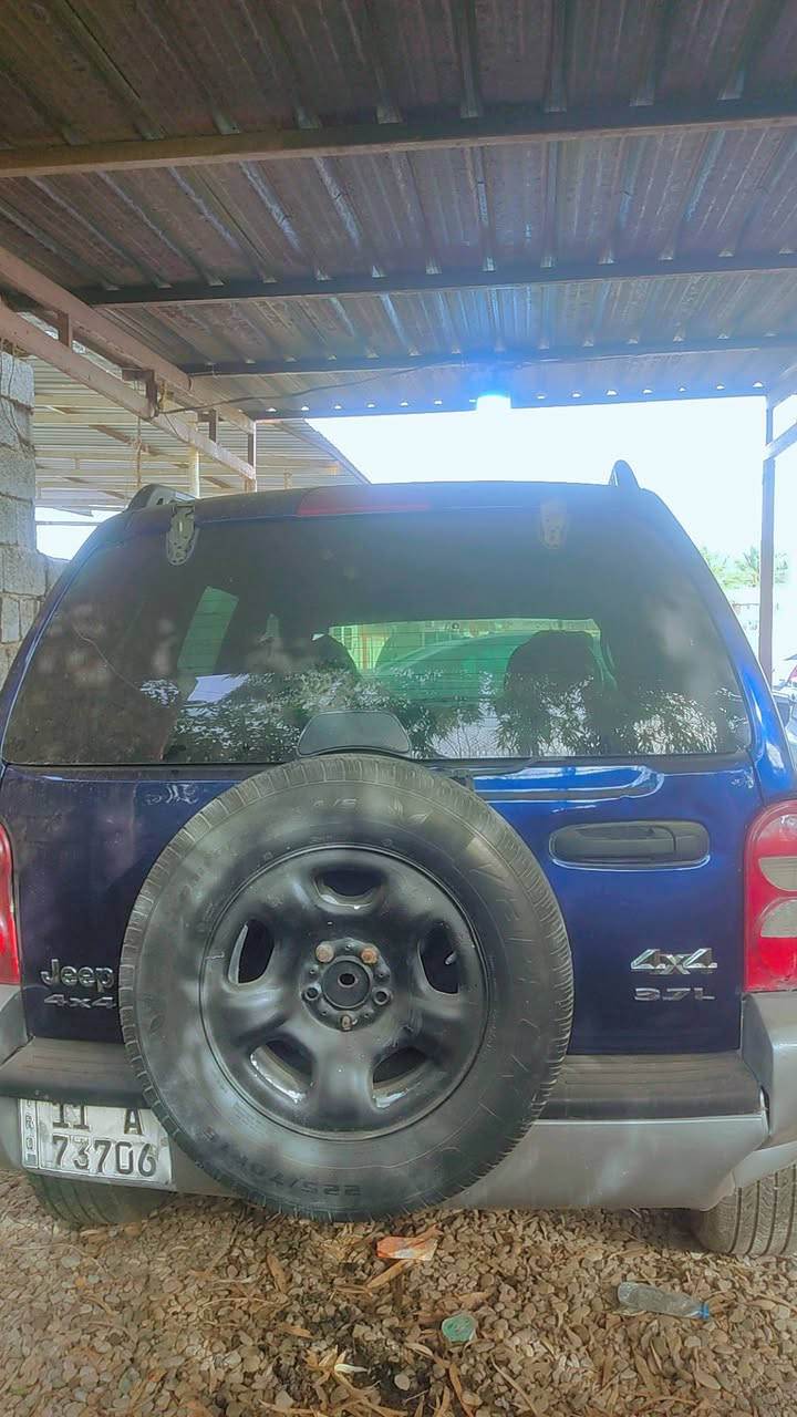 جيب لبرتي موديل 2006 رقم بقداد نكليزي  سياره مصبوغه عام اثر جراد سياره مكينه تعبانه السعر 51  عنوان ديالى بعقوبة ***********
