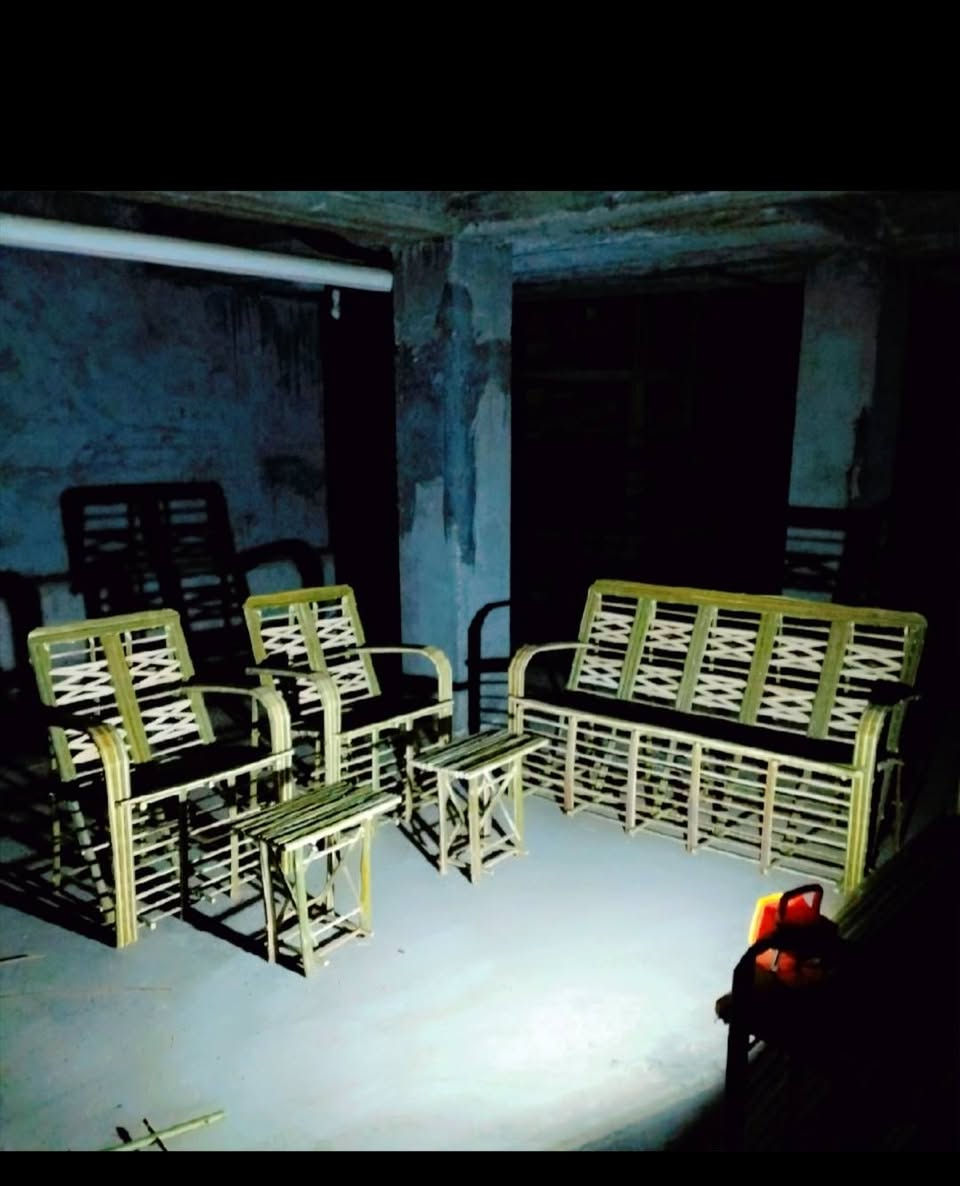 اهلاً وسهلاً...🌴🌴...جزء من عملنا يتوفر لنا تخم مصري
من سعف النخيل🌴🌴 .... داخل ديالى والمحافظات للحجز والاستفسار يرجى مراسلة الصفحه او الاتصال على الرقم الهاتف ***********
