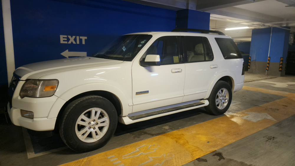 فۆرد ئێکسپلۆرەر ٢٠٠٧ کلین بێ سبوغ
مەکینەی بەشەرت و نەکراوەتەوە ٦ پستن
سلاید
شاشە ئایپادی بۆ بەستراوە 
تەقەو رەقە بەشەرت
٤ تایای تازەی لەسەرە 
هەزەو فەحسی نوێیە مانگی ١ی٢٠٢٧ بەسەردەچێت 
نرخ (10,800$) و معامەلە
0750 896 79 70 أربيل, العراق
