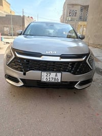 سياره اسبورتج  موديل 2024 سياره  حلو السياره مرقم او كامل  داخله كتاب ...